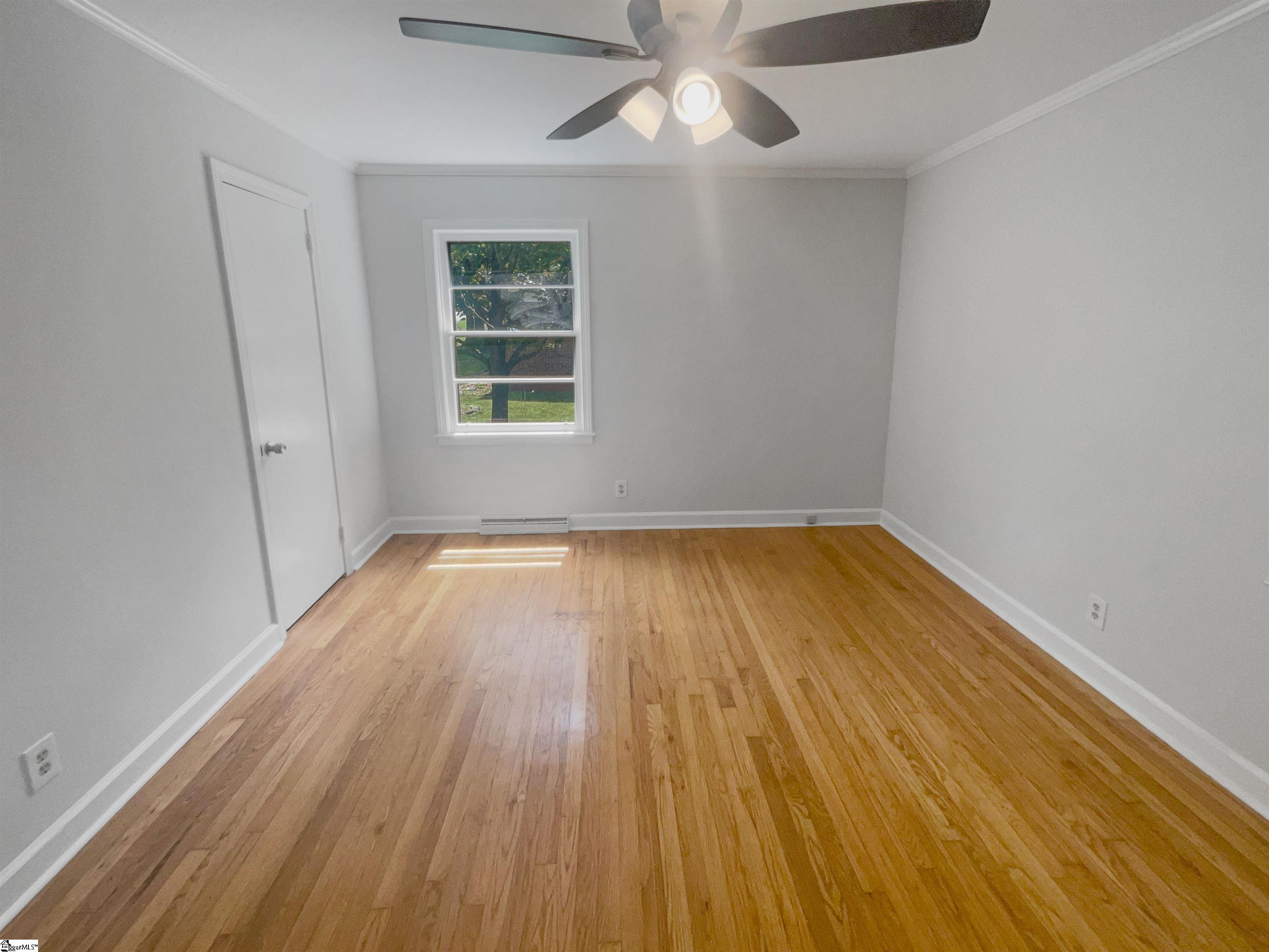 8 Howell Circle Greenville, SC 29615