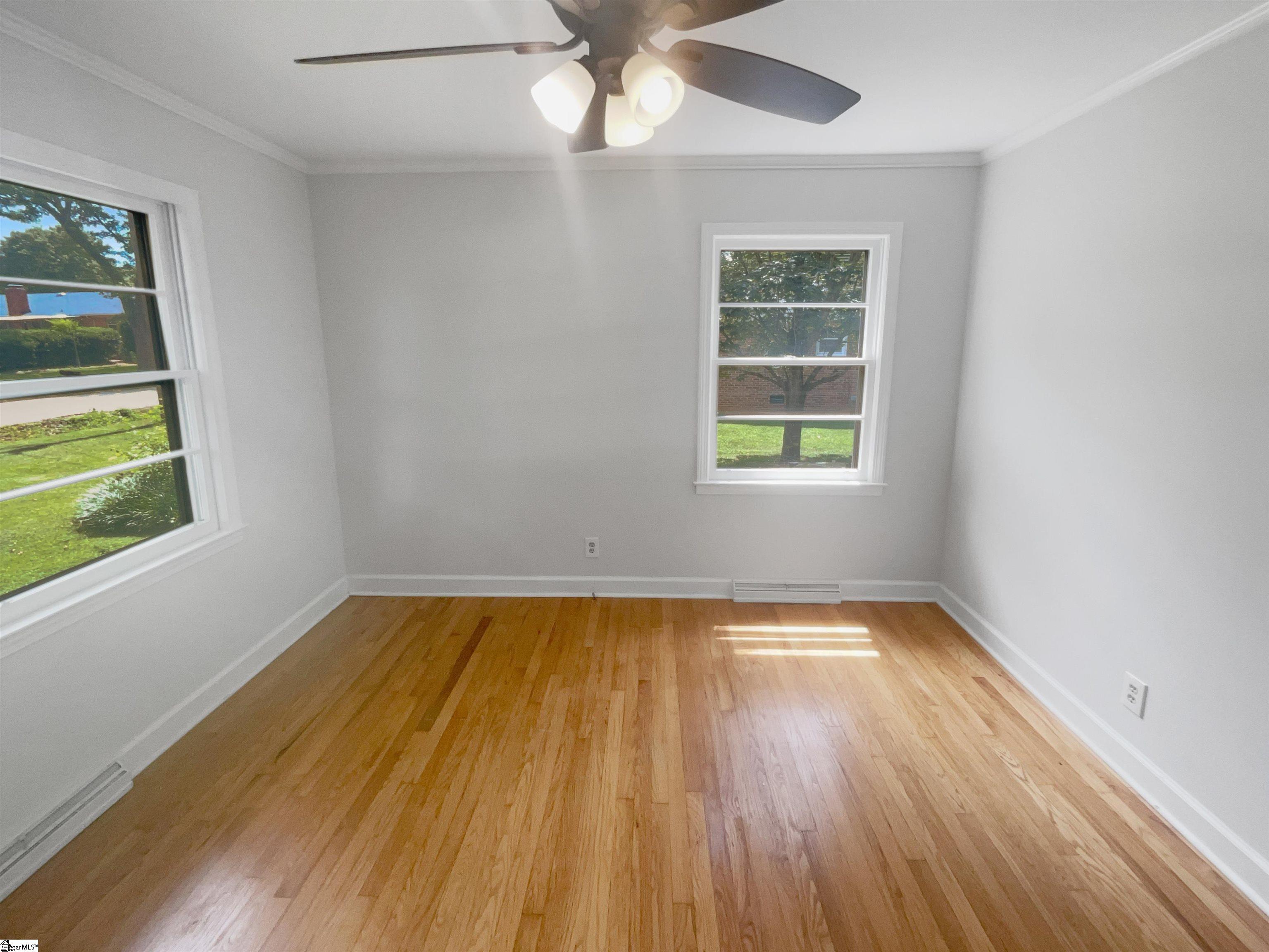 8 Howell Circle Greenville, SC 29615