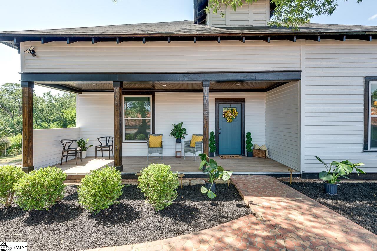 100 Wakefield Street Greenville, SC 29601