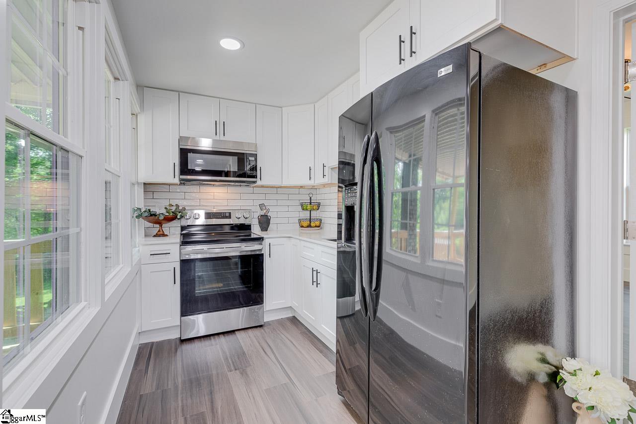 100 Wakefield Street Greenville, SC 29601