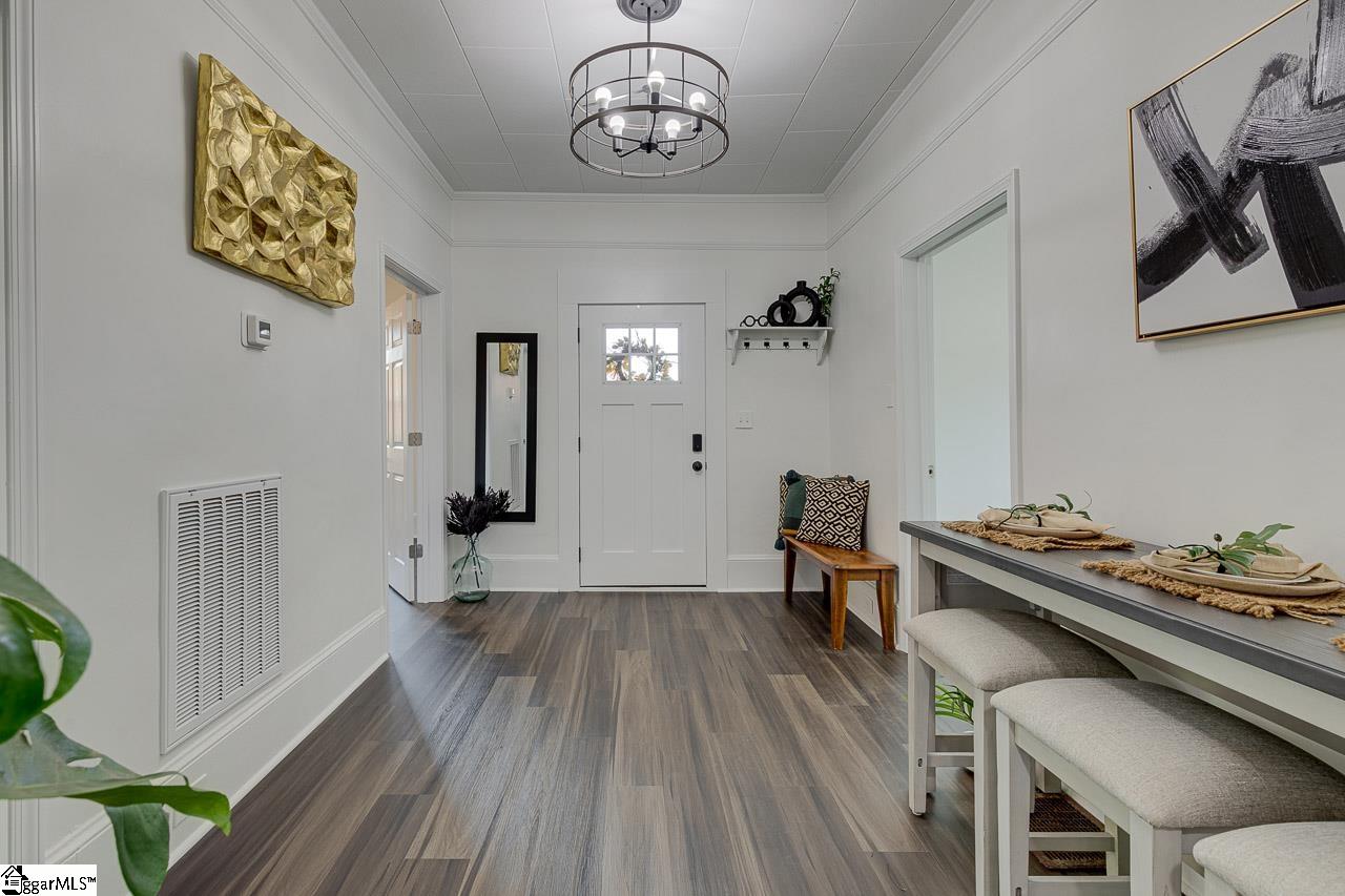 100 Wakefield Street Greenville, SC 29601