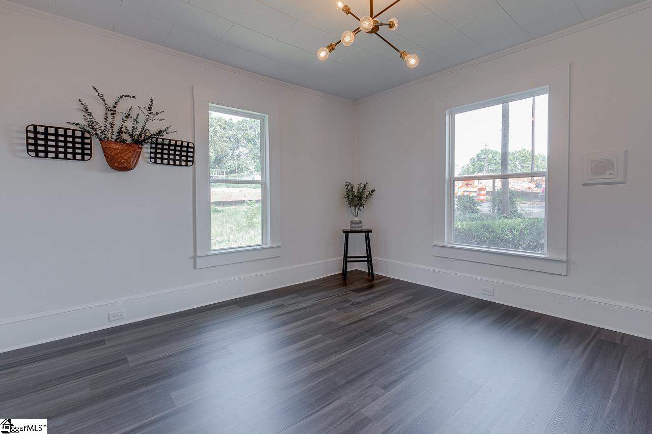 100 Wakefield Street Greenville, SC 29601