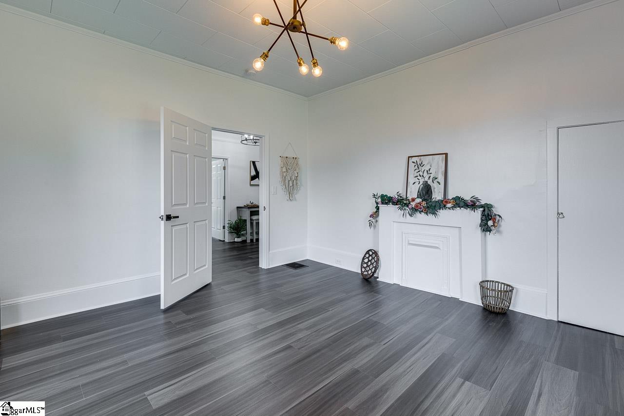 100 Wakefield Street Greenville, SC 29601