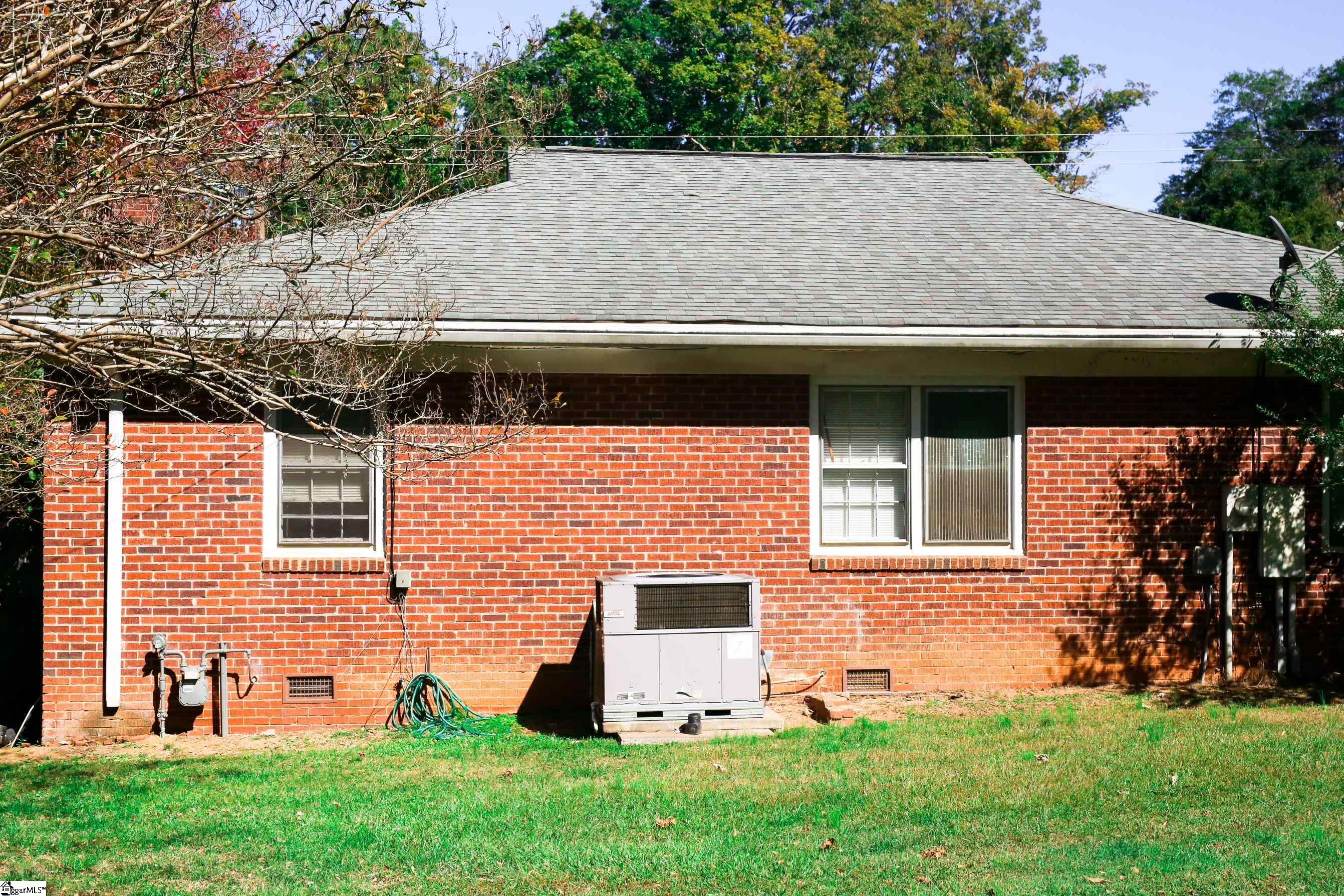 2507 Poinsett Highway Greenville, SC 29609