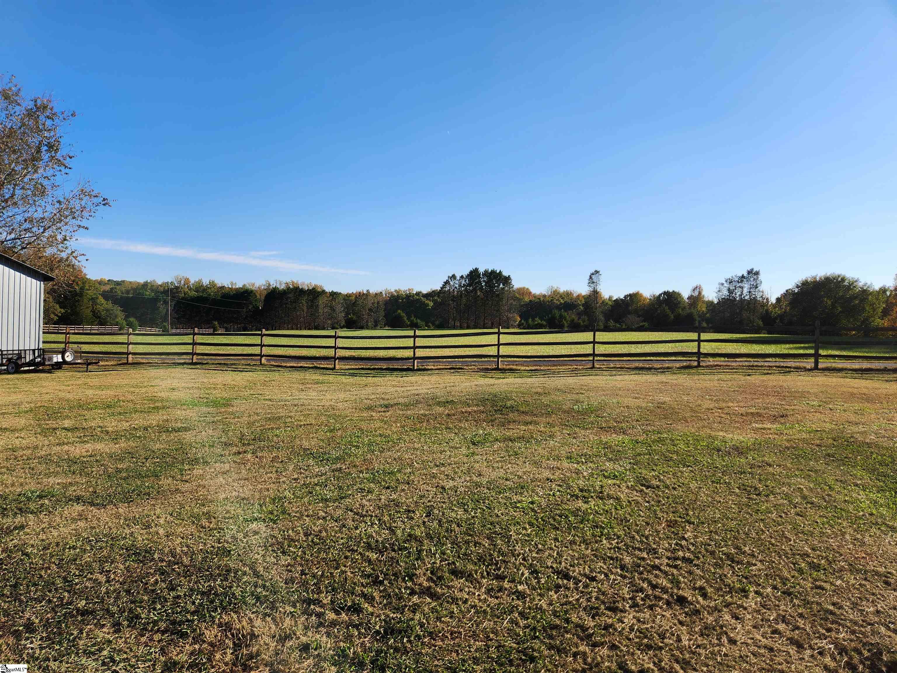 240 Simmons Road Woodruff, SC 29388