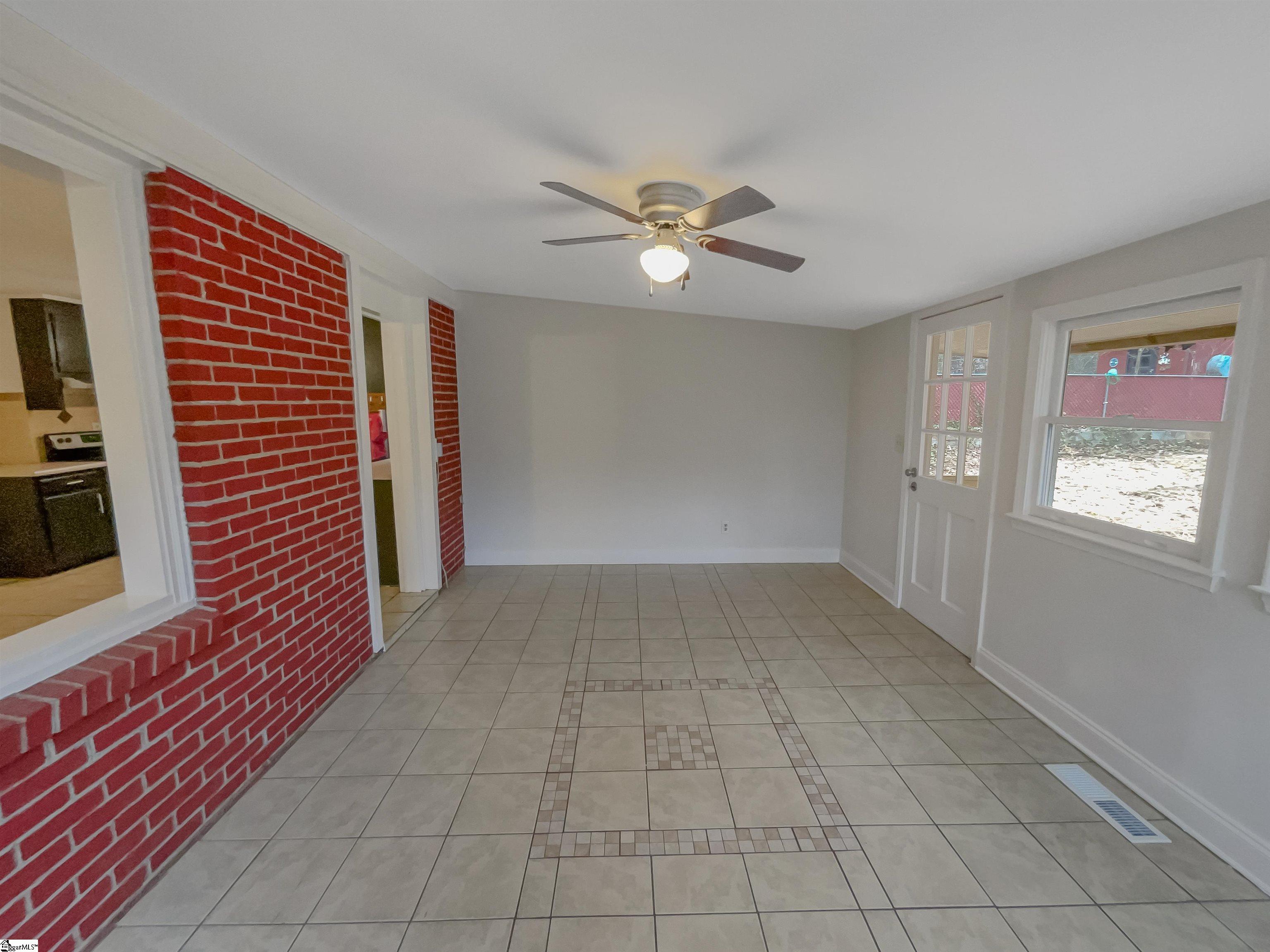 421 High Valley Boulevard Greenville, SC 29605