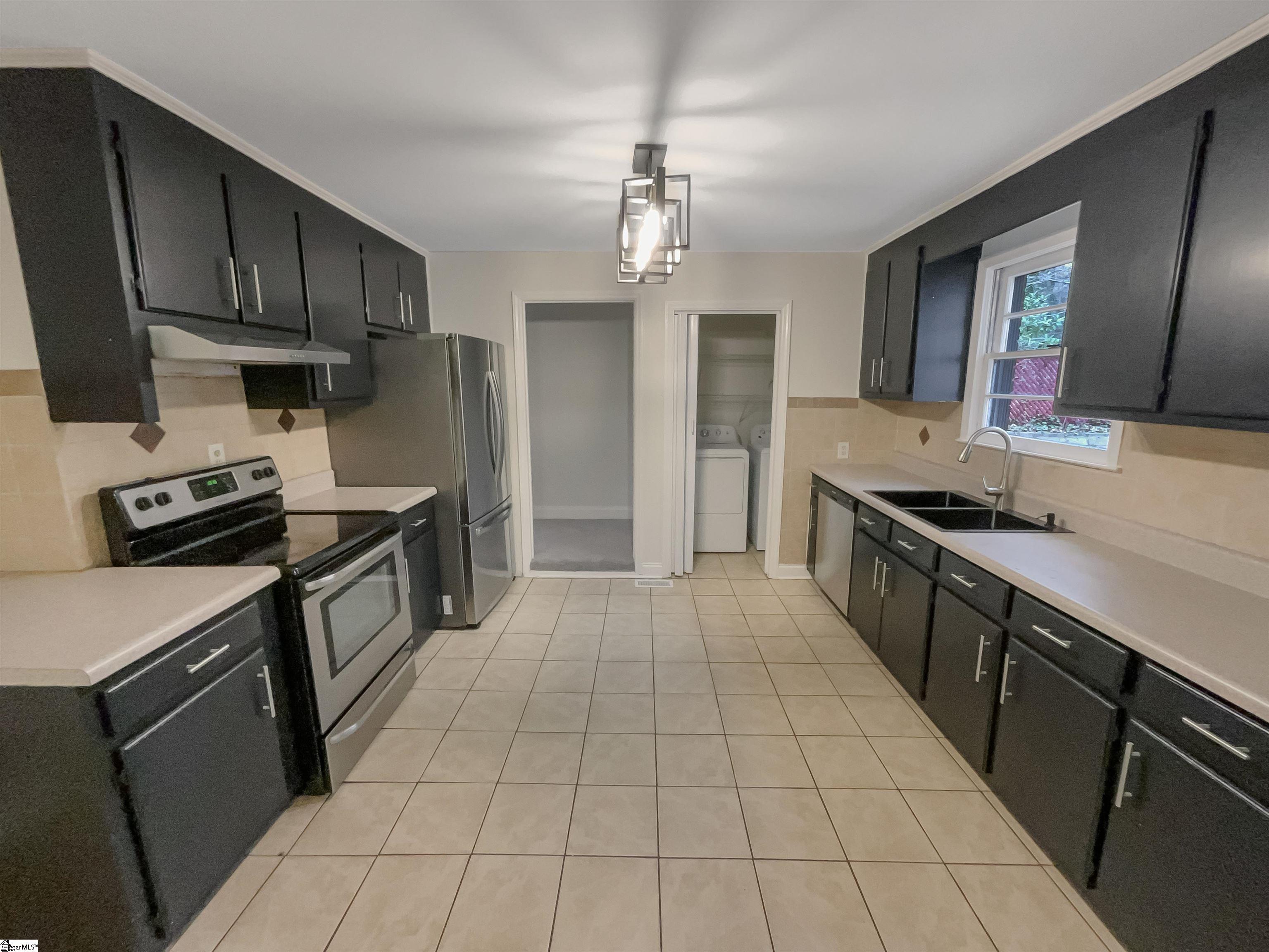 421 High Valley Boulevard Greenville, SC 29605
