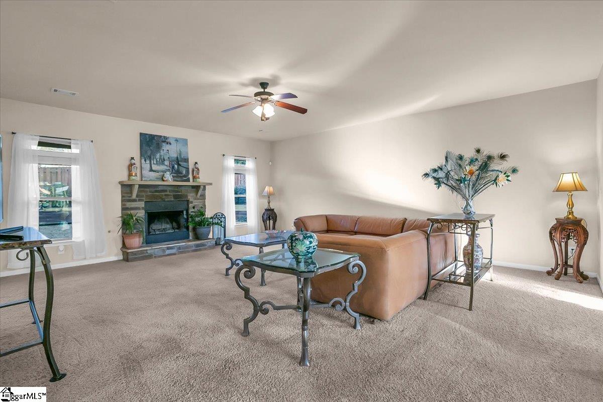 2 Grayling Court Simpsonville, SC 29680