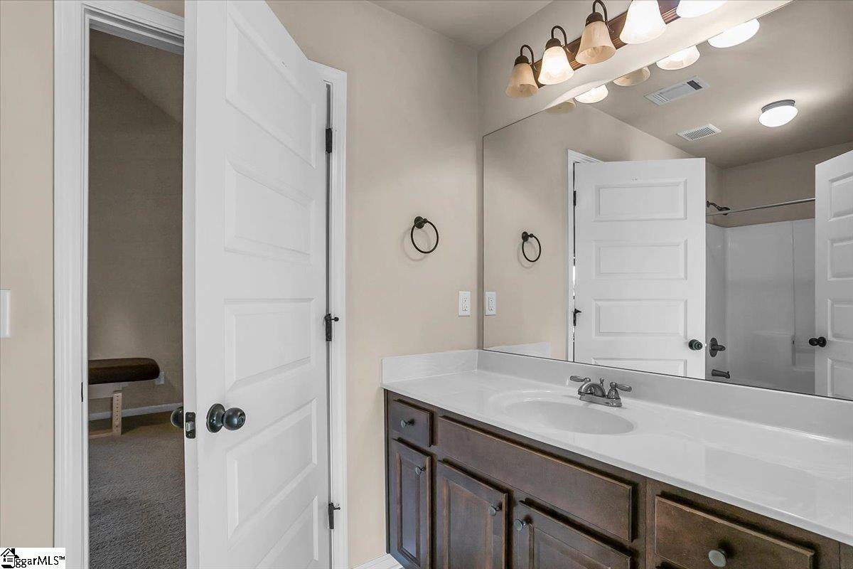 2 Grayling Court Simpsonville, SC 29680