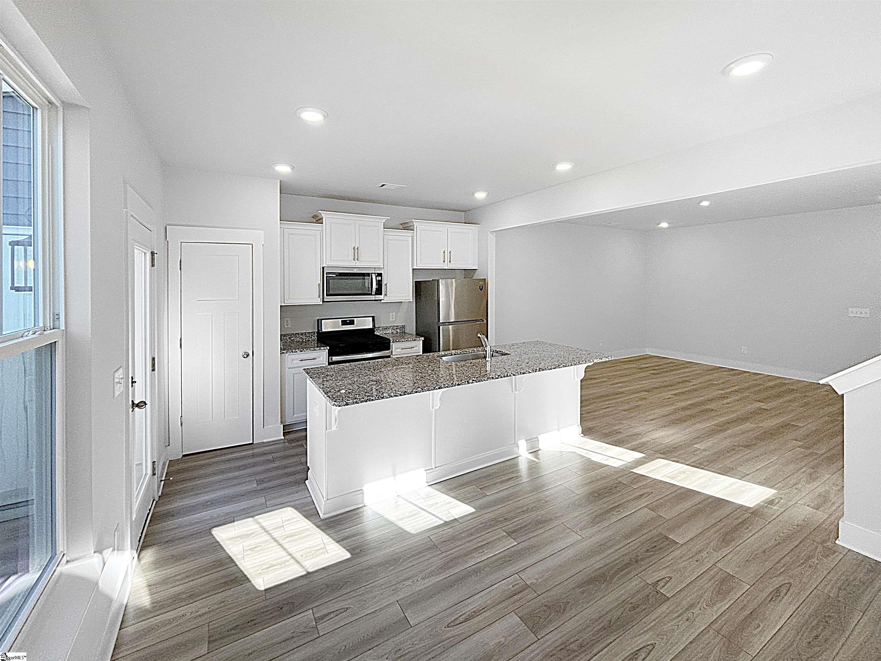1392 Maplesmith Way Moore, SC 29369