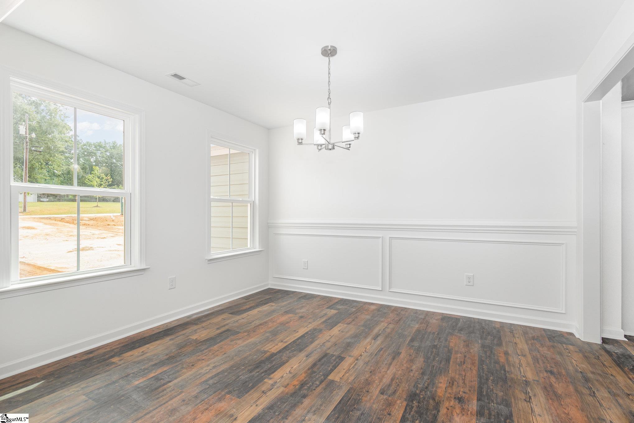 719 Parkview Drive Laurens, SC 29360