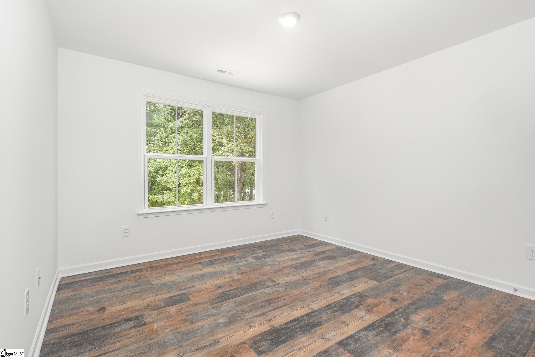 719 Parkview Drive Laurens, SC 29360