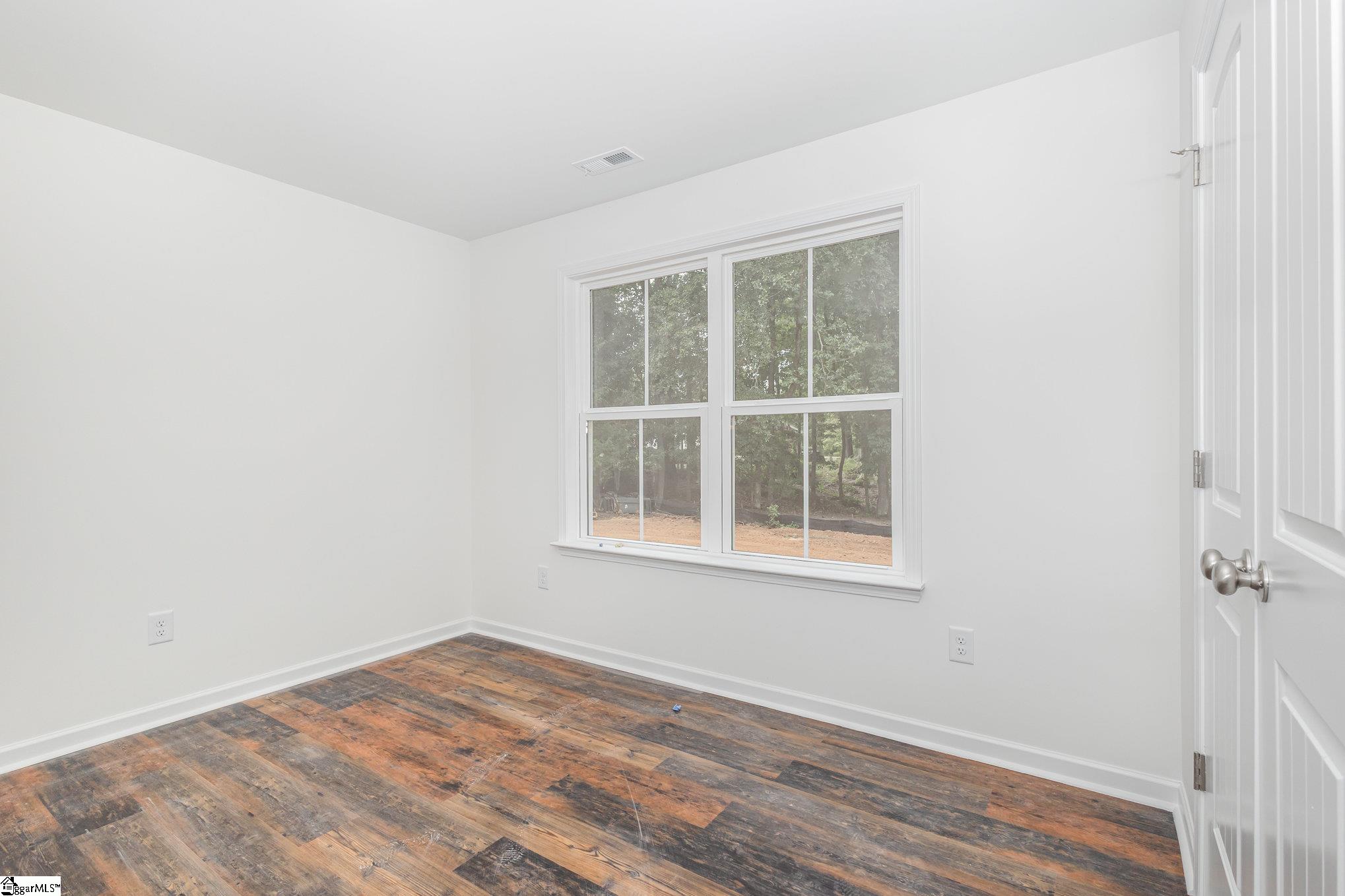 719 Parkview Drive Laurens, SC 29360
