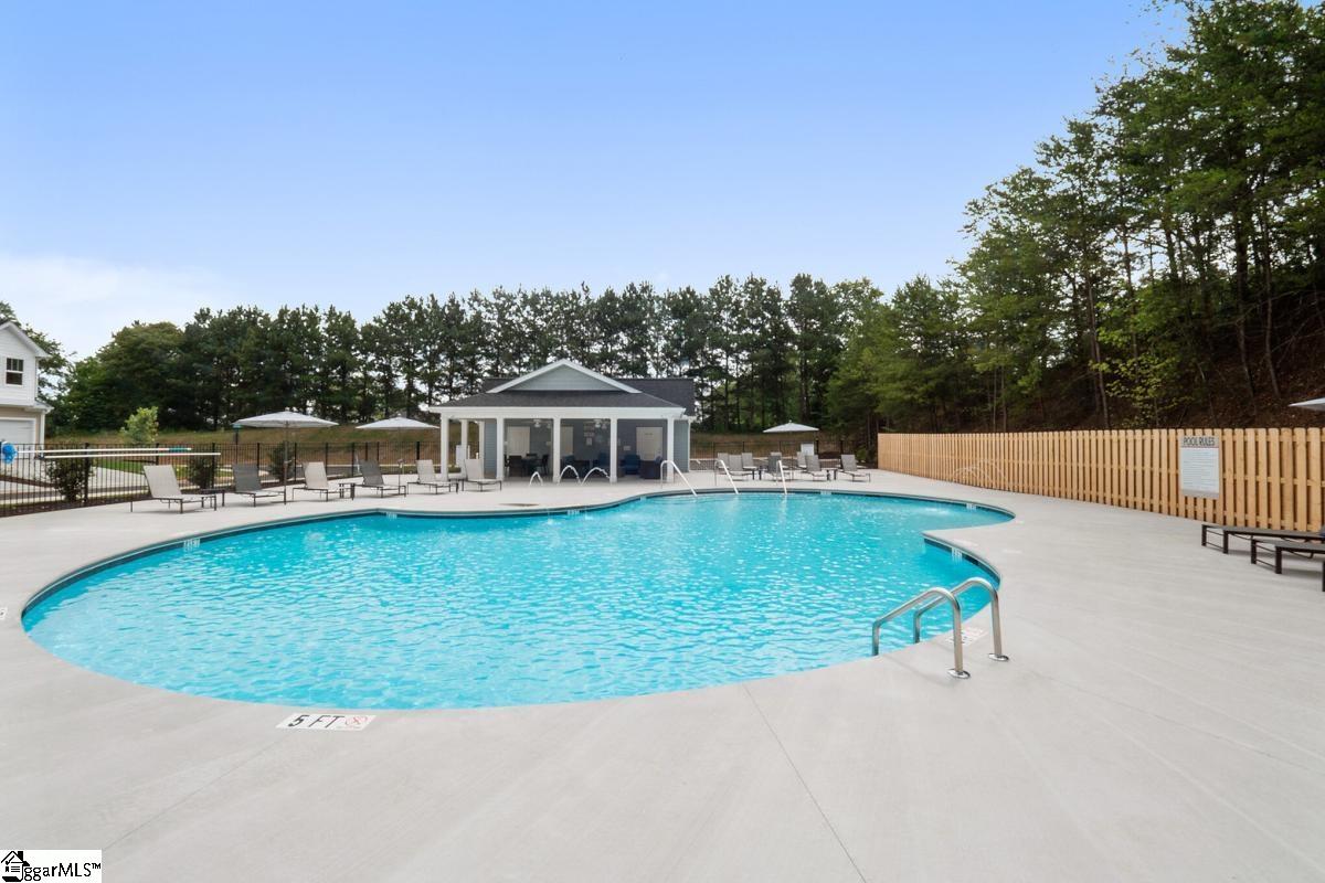 207 Wild Fern Drive Boiling Springs, SC 29316