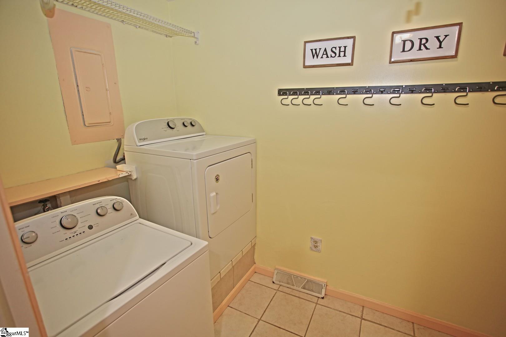 322 Hillandale Road Seneca, SC 29672