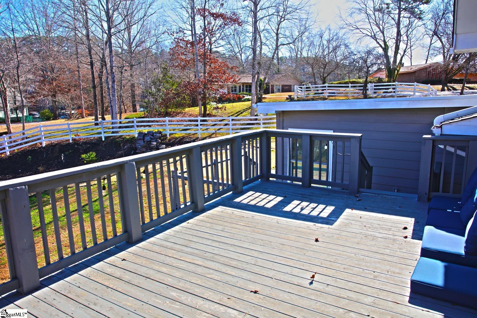322 Hillandale Road Seneca, SC 29672