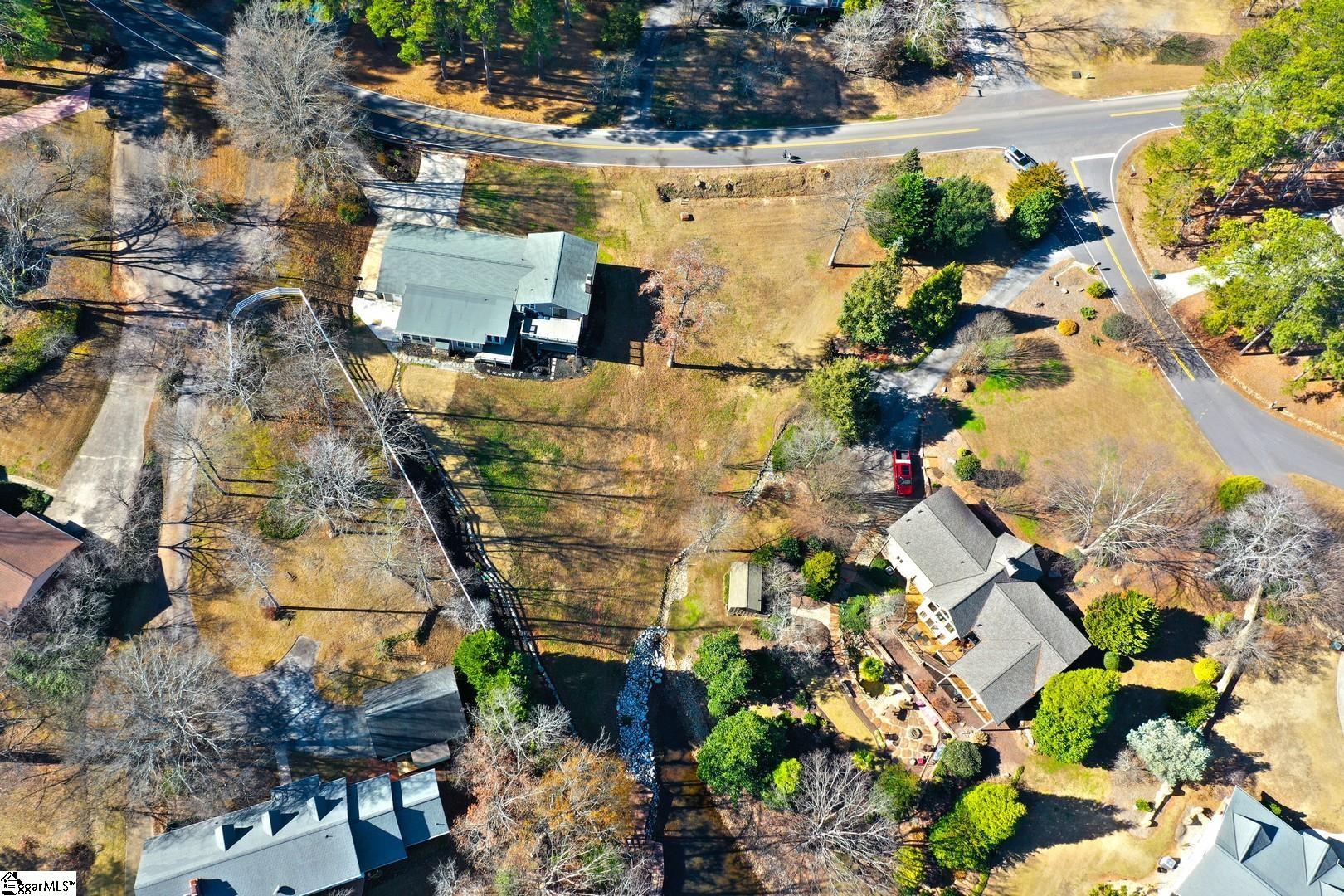 322 Hillandale Road Seneca, SC 29672