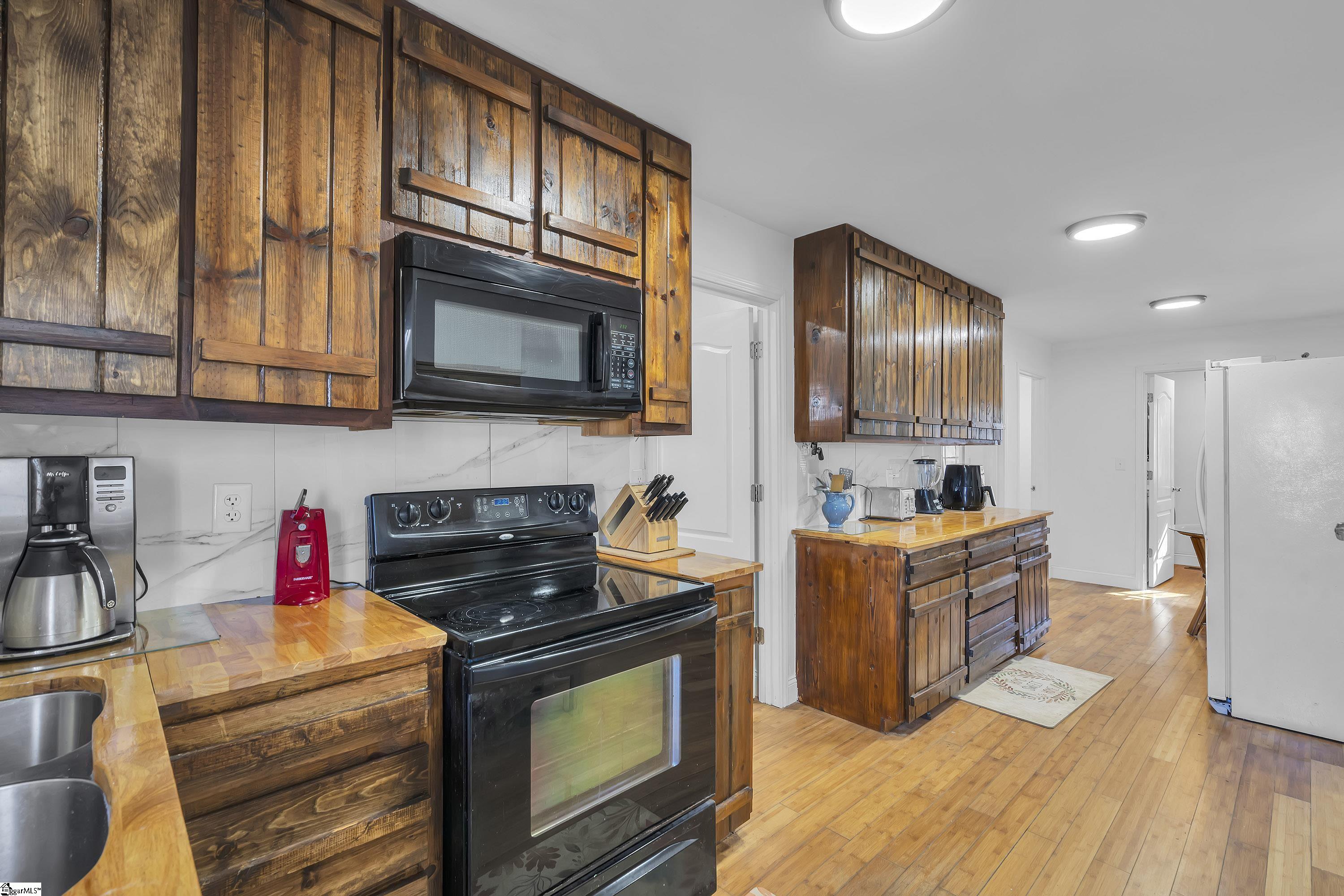303 Fair Street Greenville, SC 29609