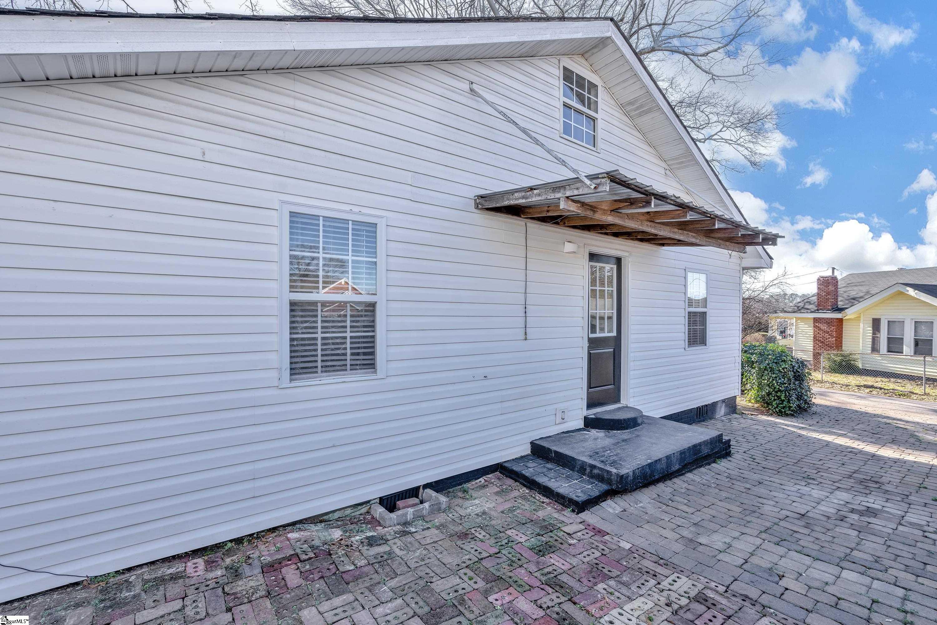 303 Fair Street Greenville, SC 29609
