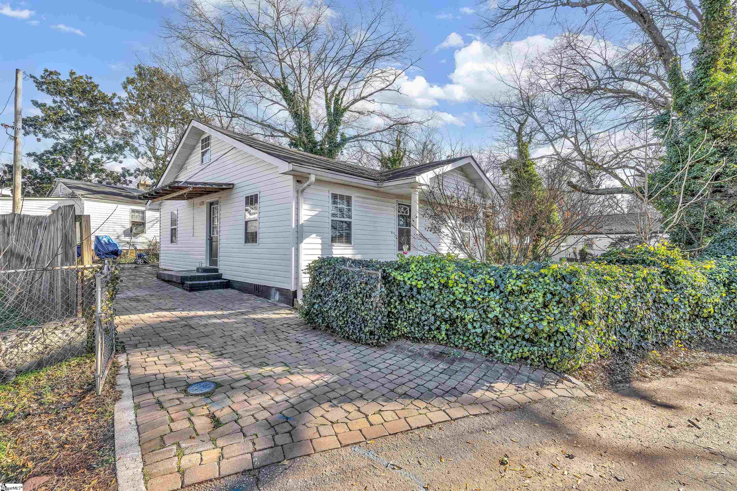 303 Fair Street Greenville, SC 29609