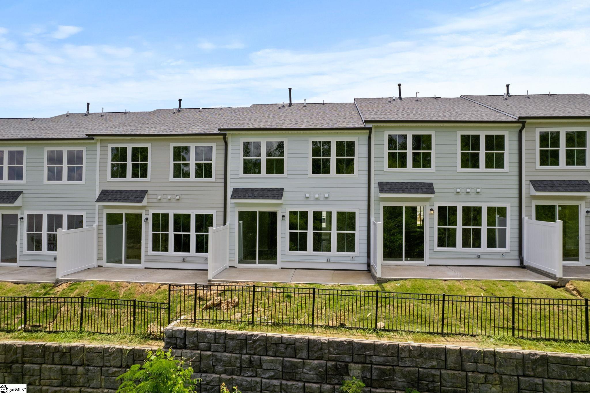 338 Lake Greenwood Boulevard Greenwood, SC 29649