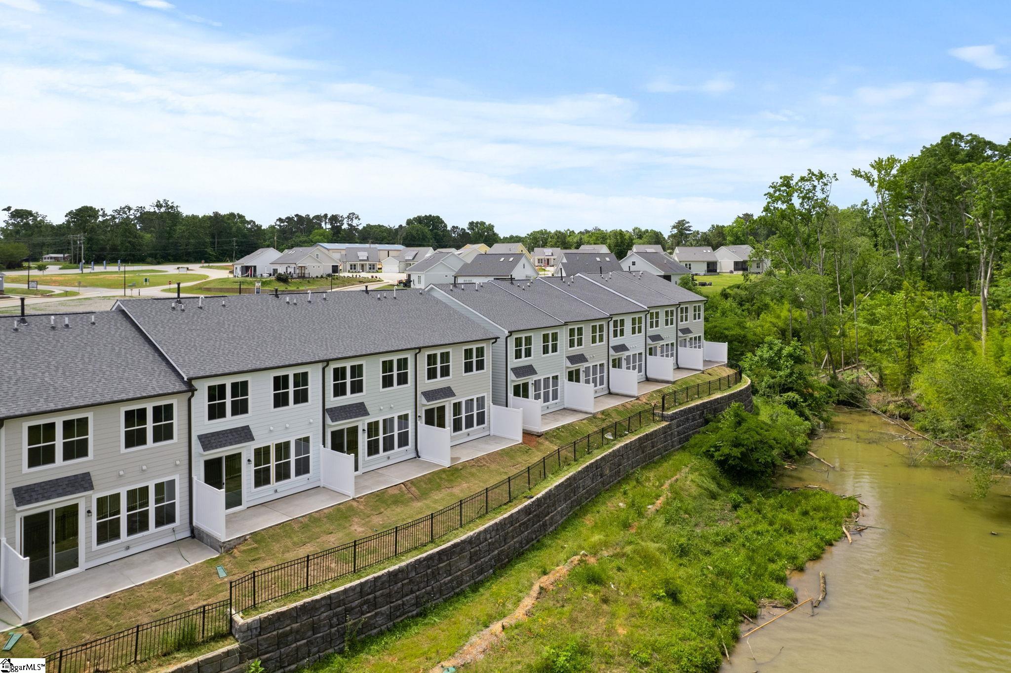 338 Lake Greenwood Boulevard Greenwood, SC 29649