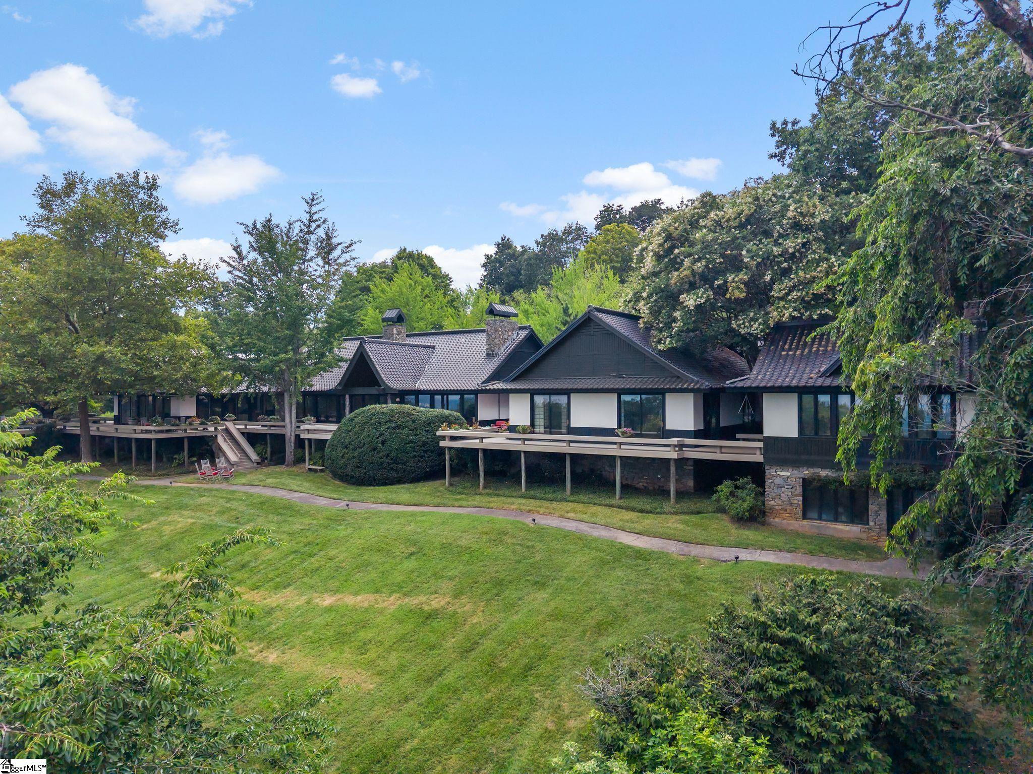 Homes for sale in Greenville, SC | 110 Huckleberry Rdg, Greenville, SC 29609 | MLS# 1545281