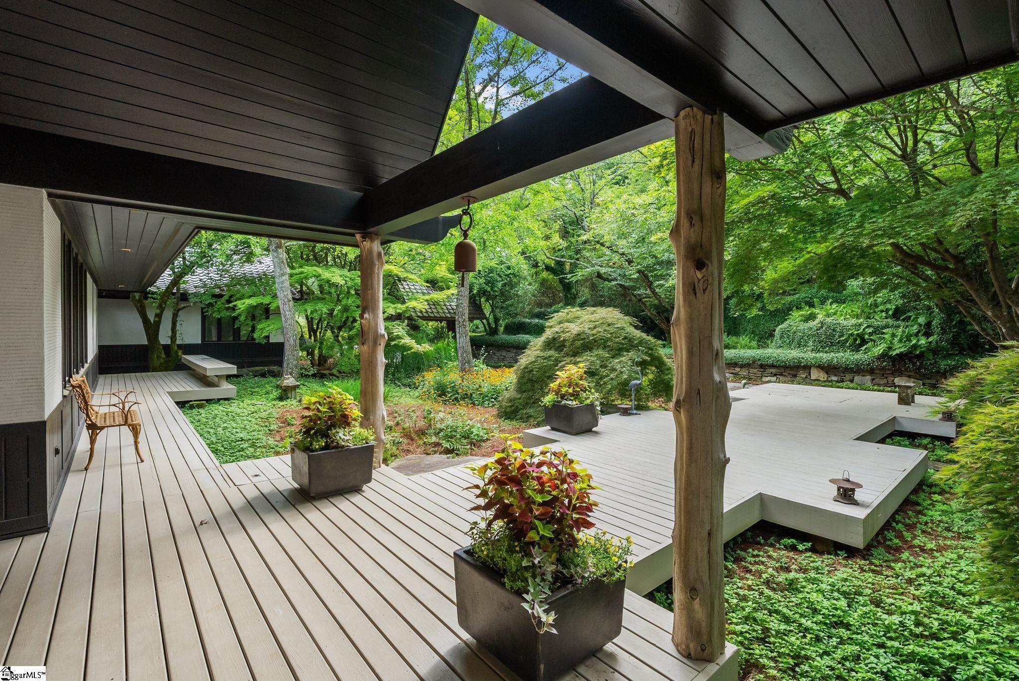 110 Huckleberry Ridge Greenville, SC 29609