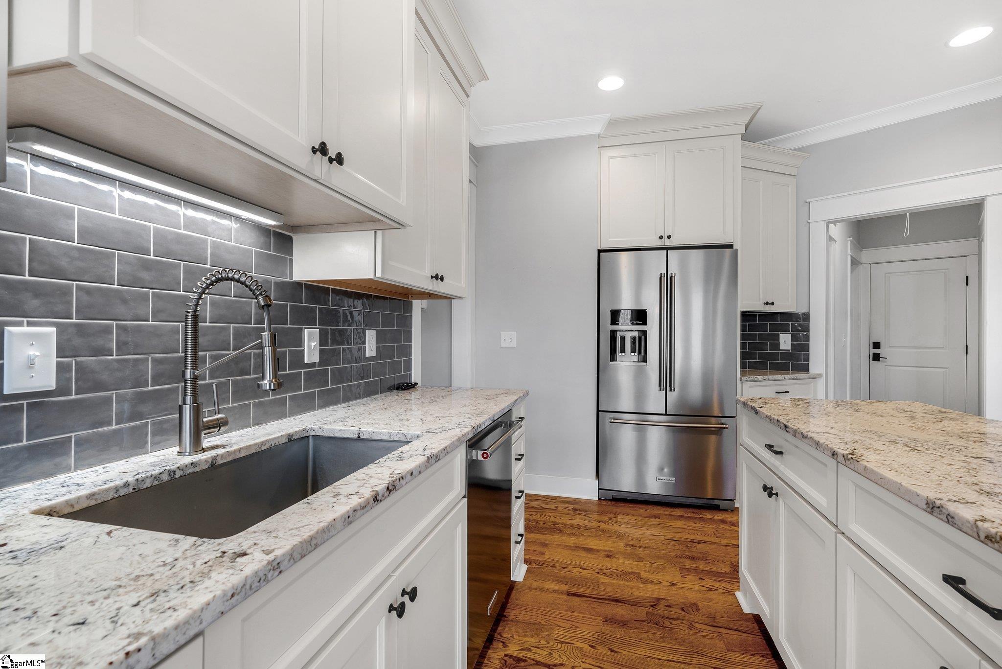 104 Wandering Way Pickens, SC 29671-8015