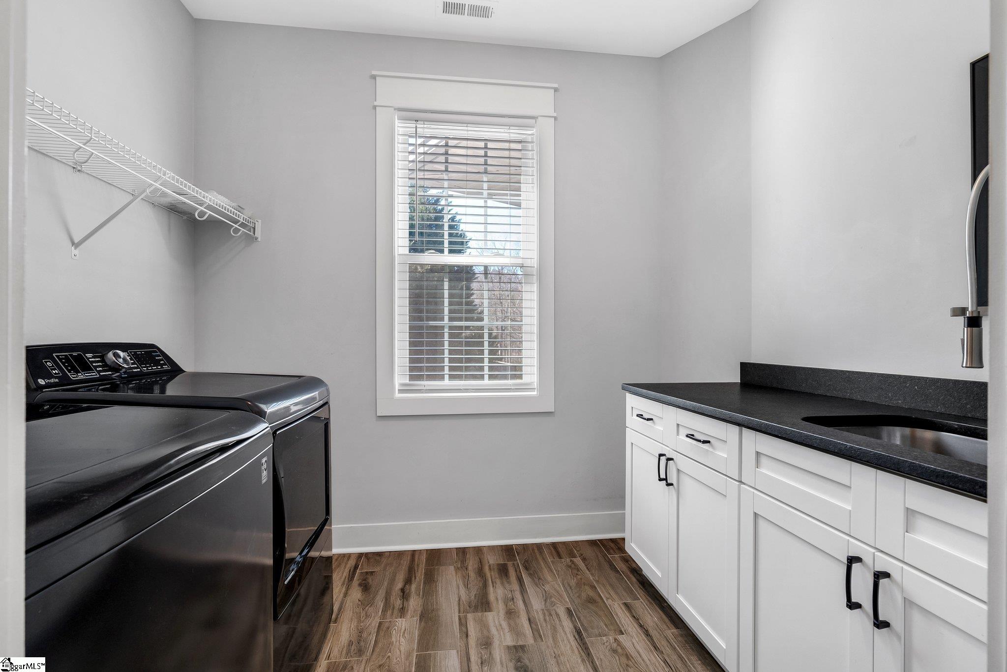 104 Wandering Way Pickens, SC 29671-8015