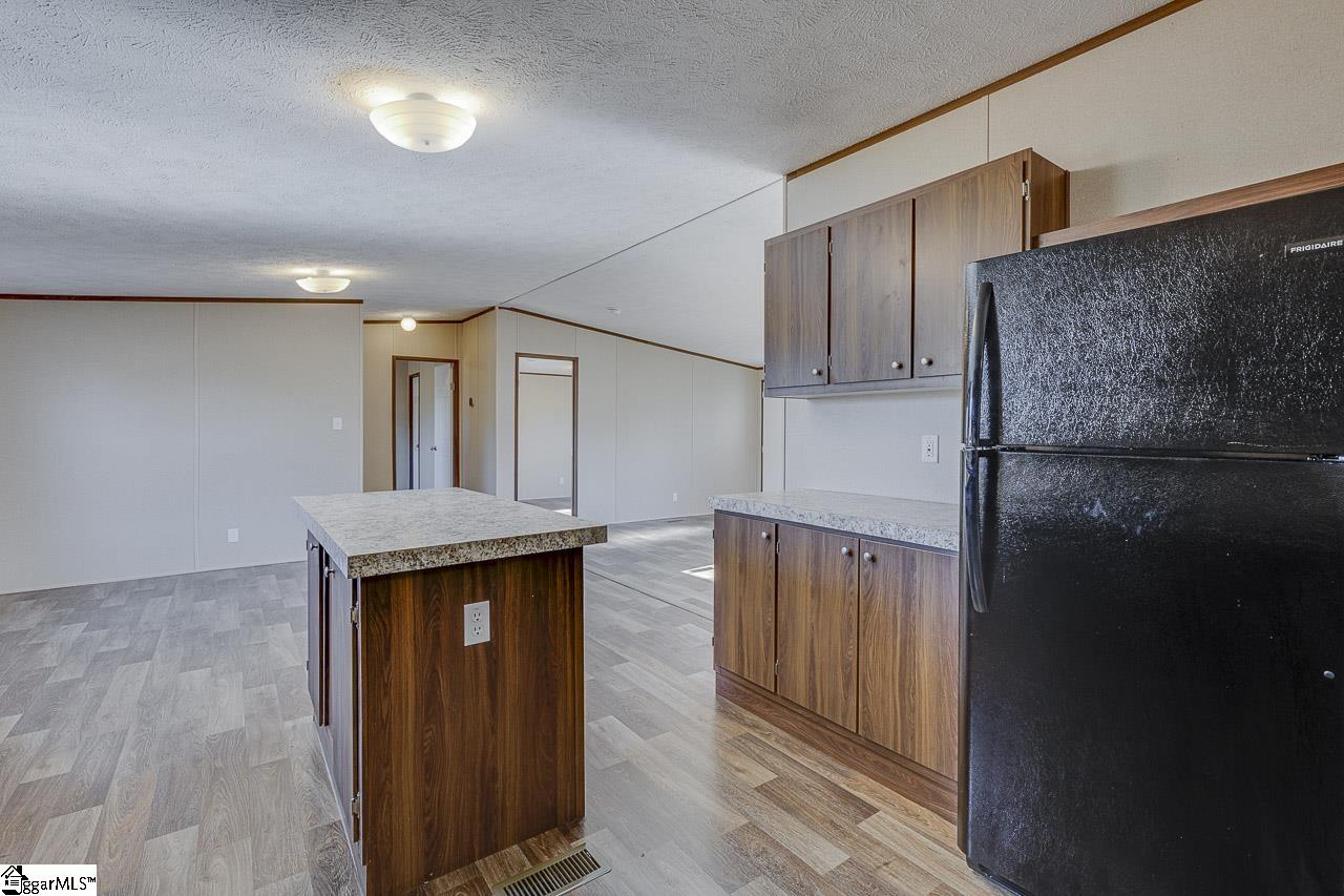 199 Folk Road Chesnee, SC 29323