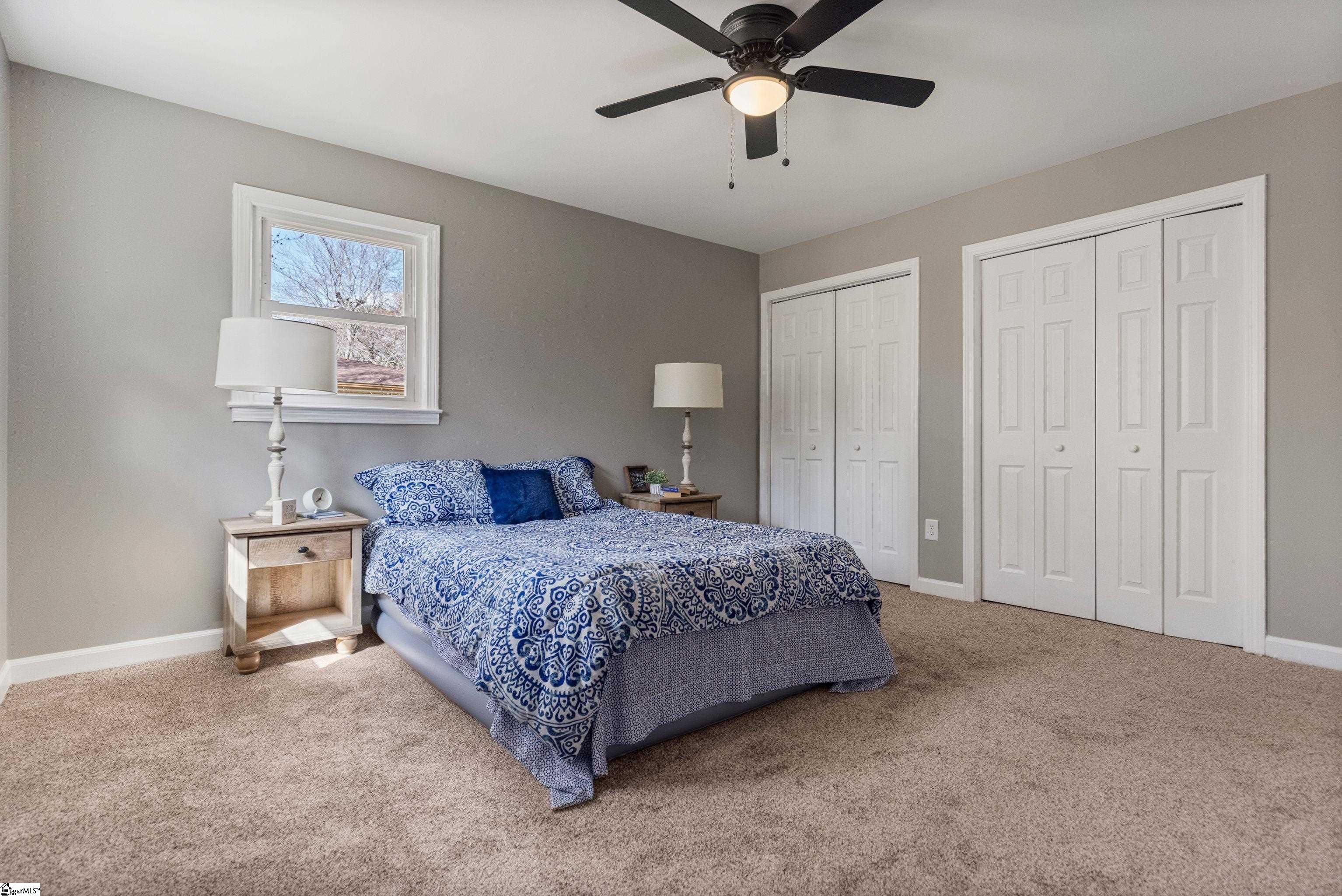 11 Longmeadow Road Taylors, SC 29687