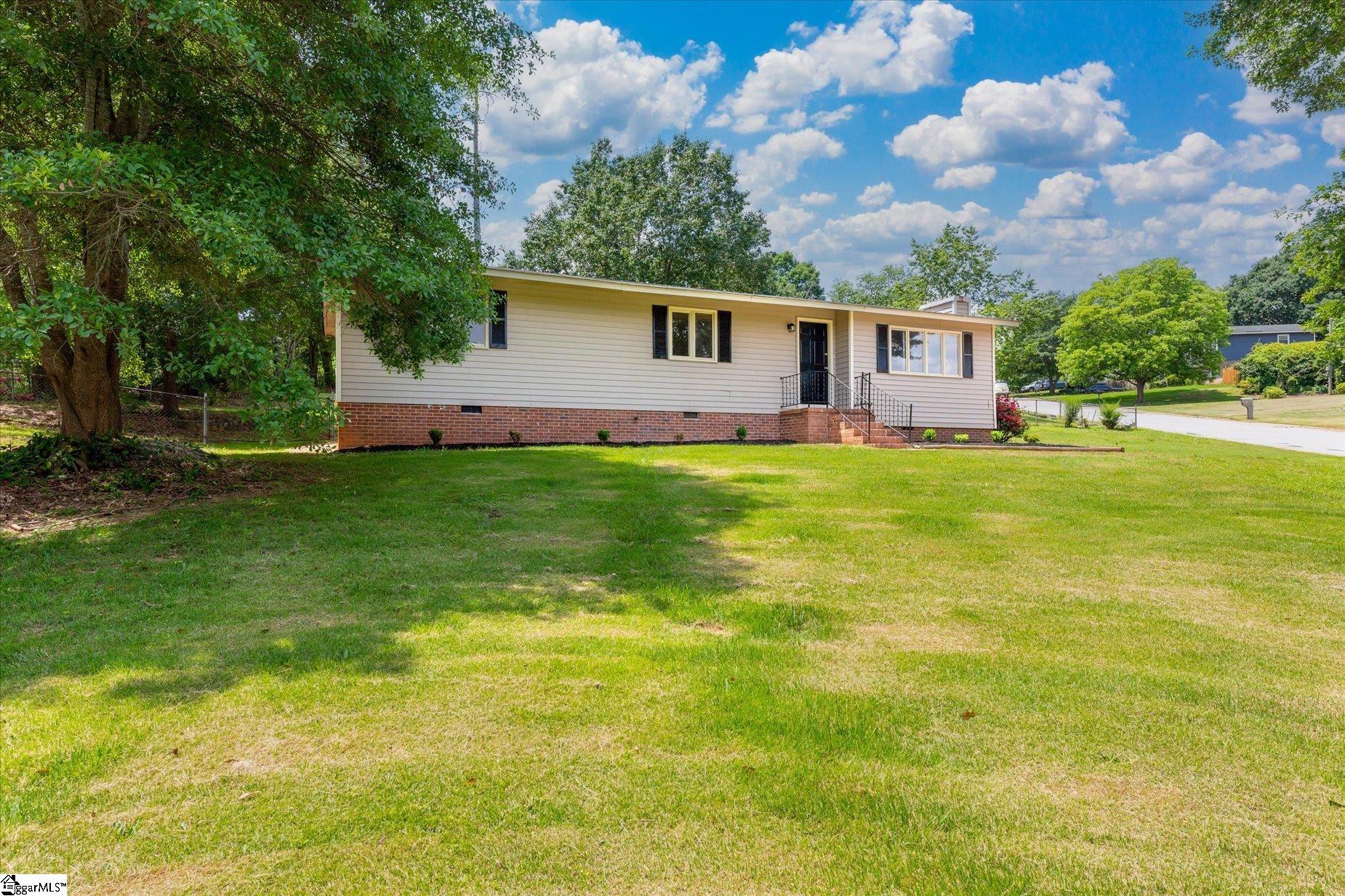 107 Sherry Lane Easley, SC 29640