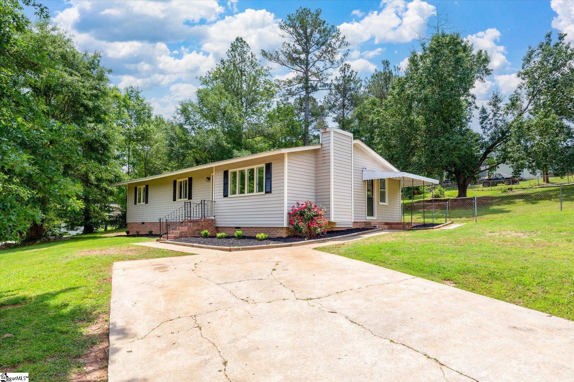 107 Sherry Lane Easley, SC 29640