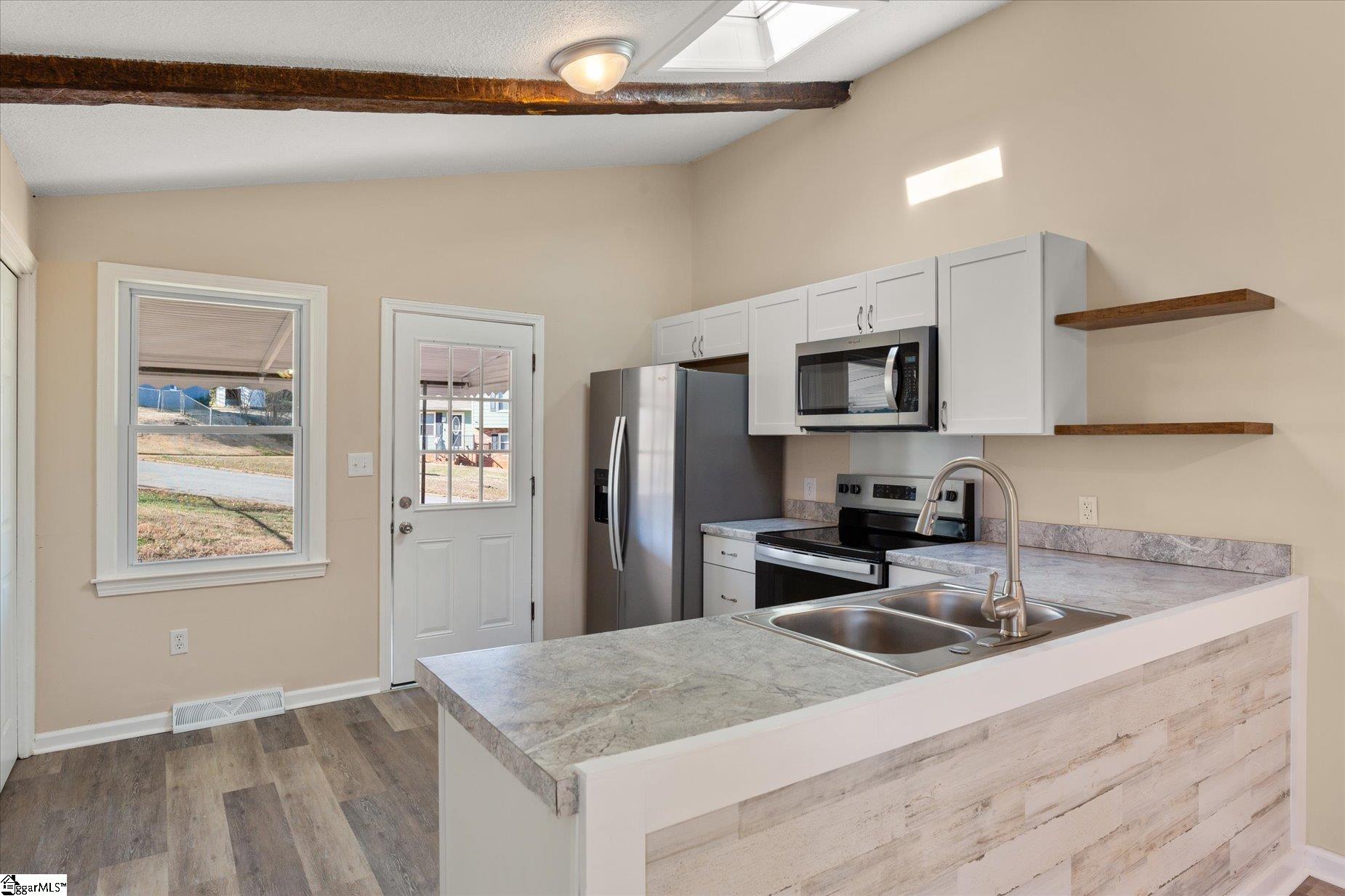 107 Sherry Lane Easley, SC 29640