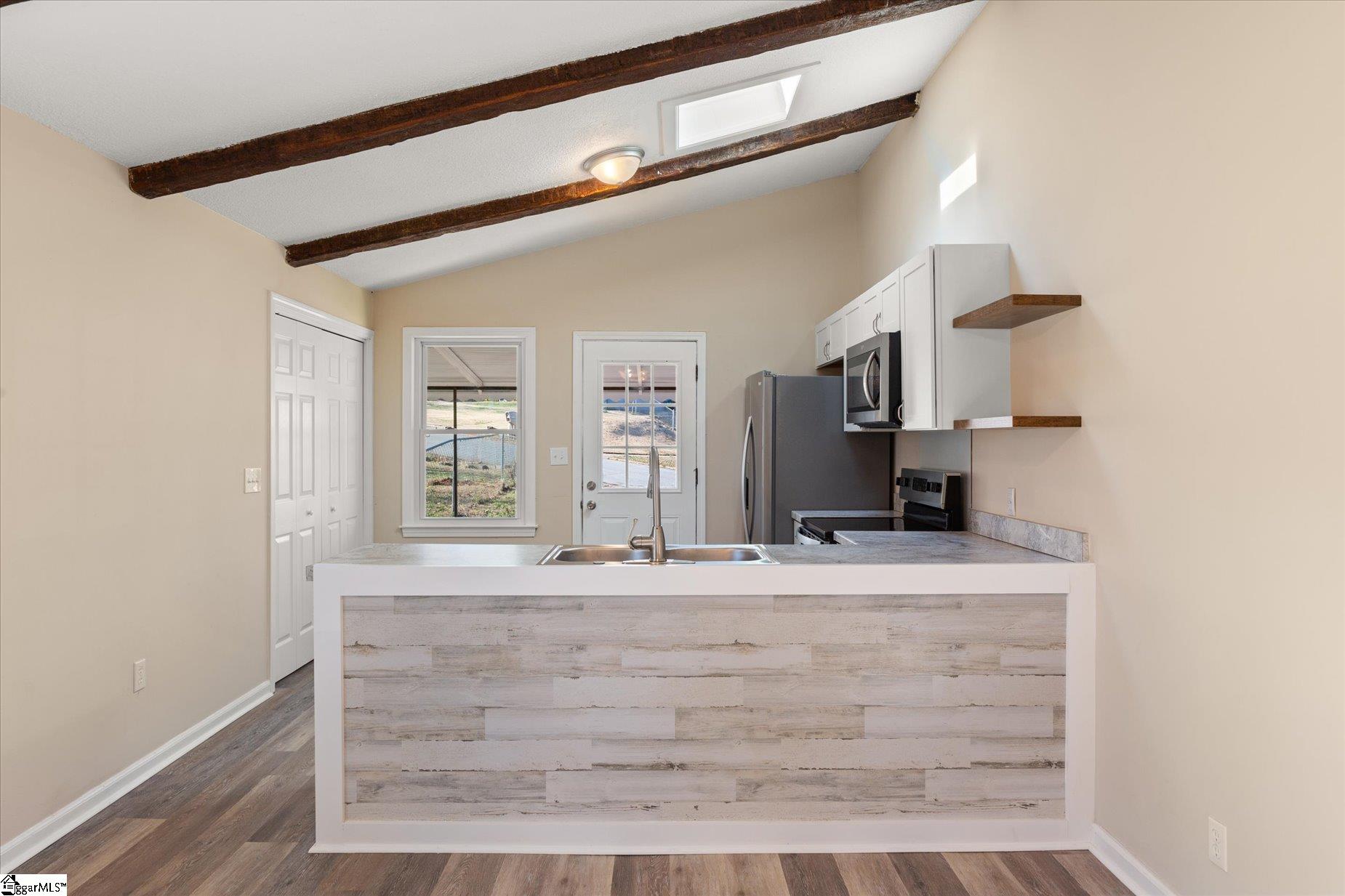 107 Sherry Lane Easley, SC 29640