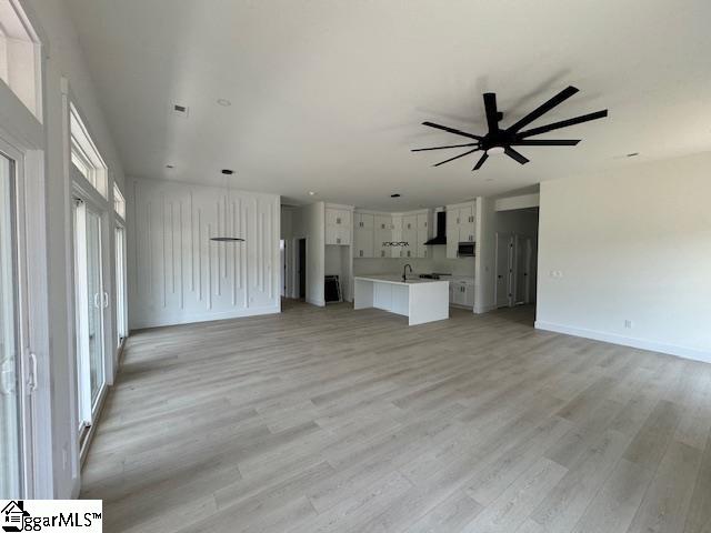 2929 Old Greenville Highway Central, SC 29630
