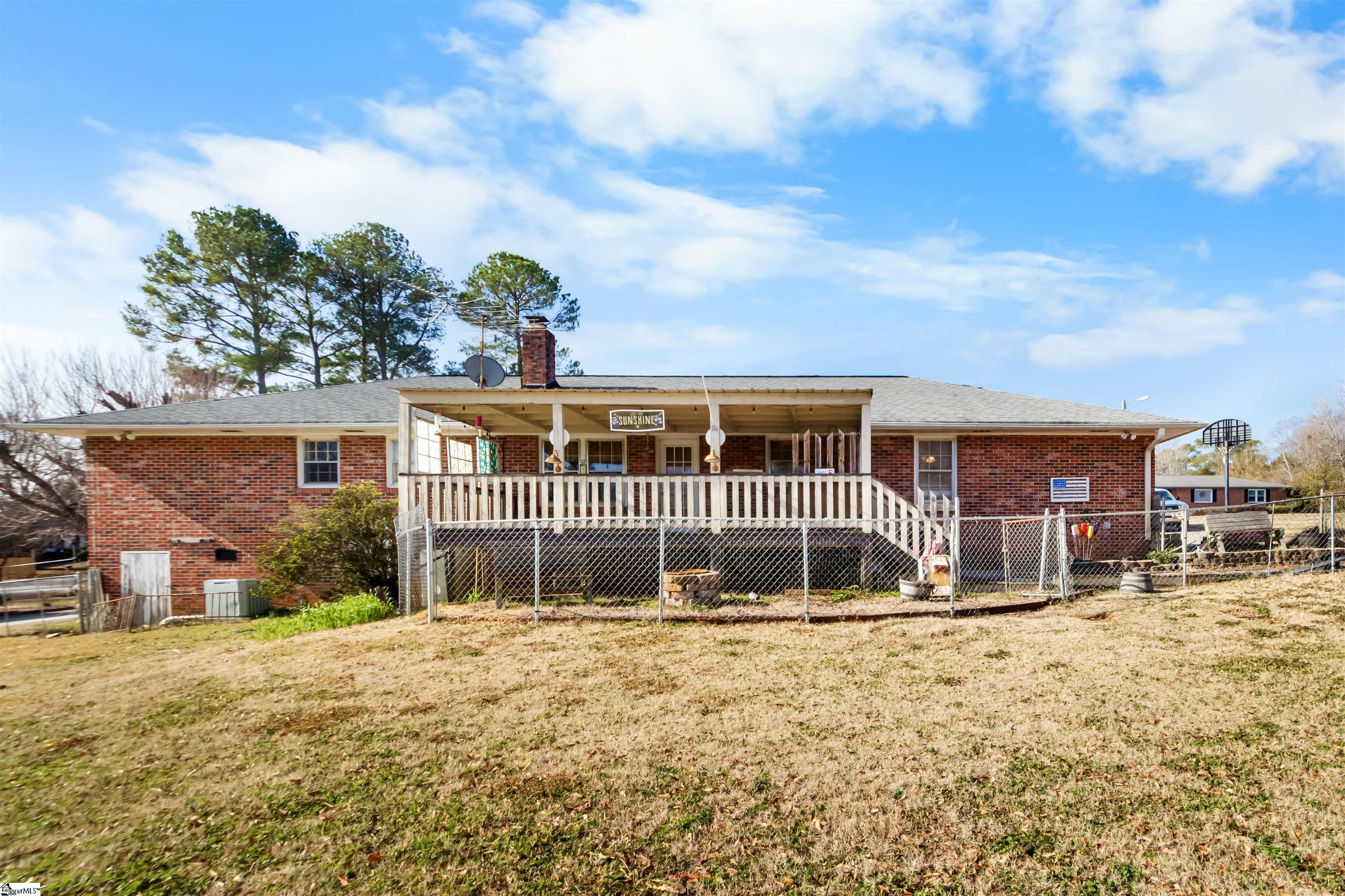 109 Pine Tree Lane Anderson, SC 29625