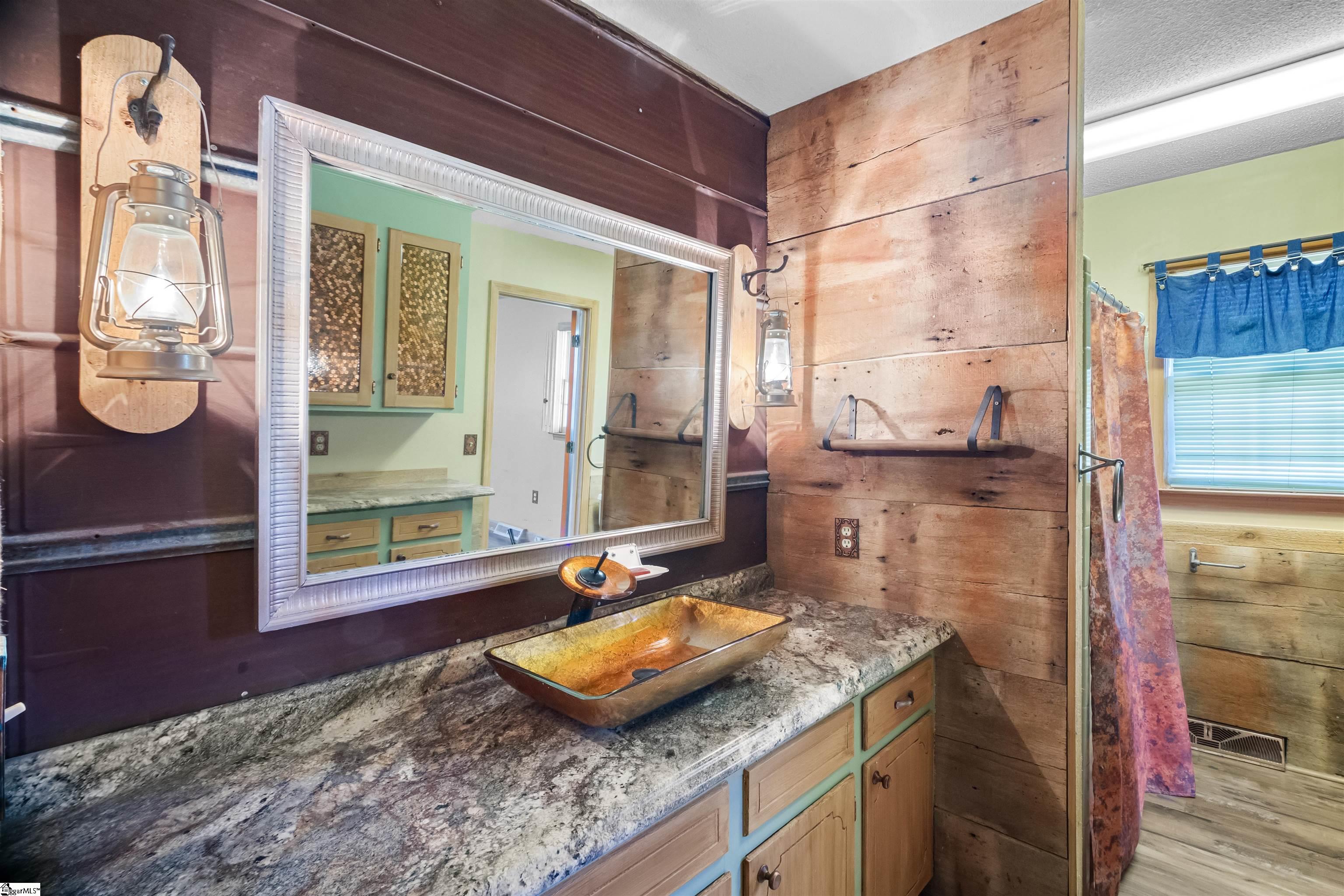 109 Pine Tree Lane Anderson, SC 29625