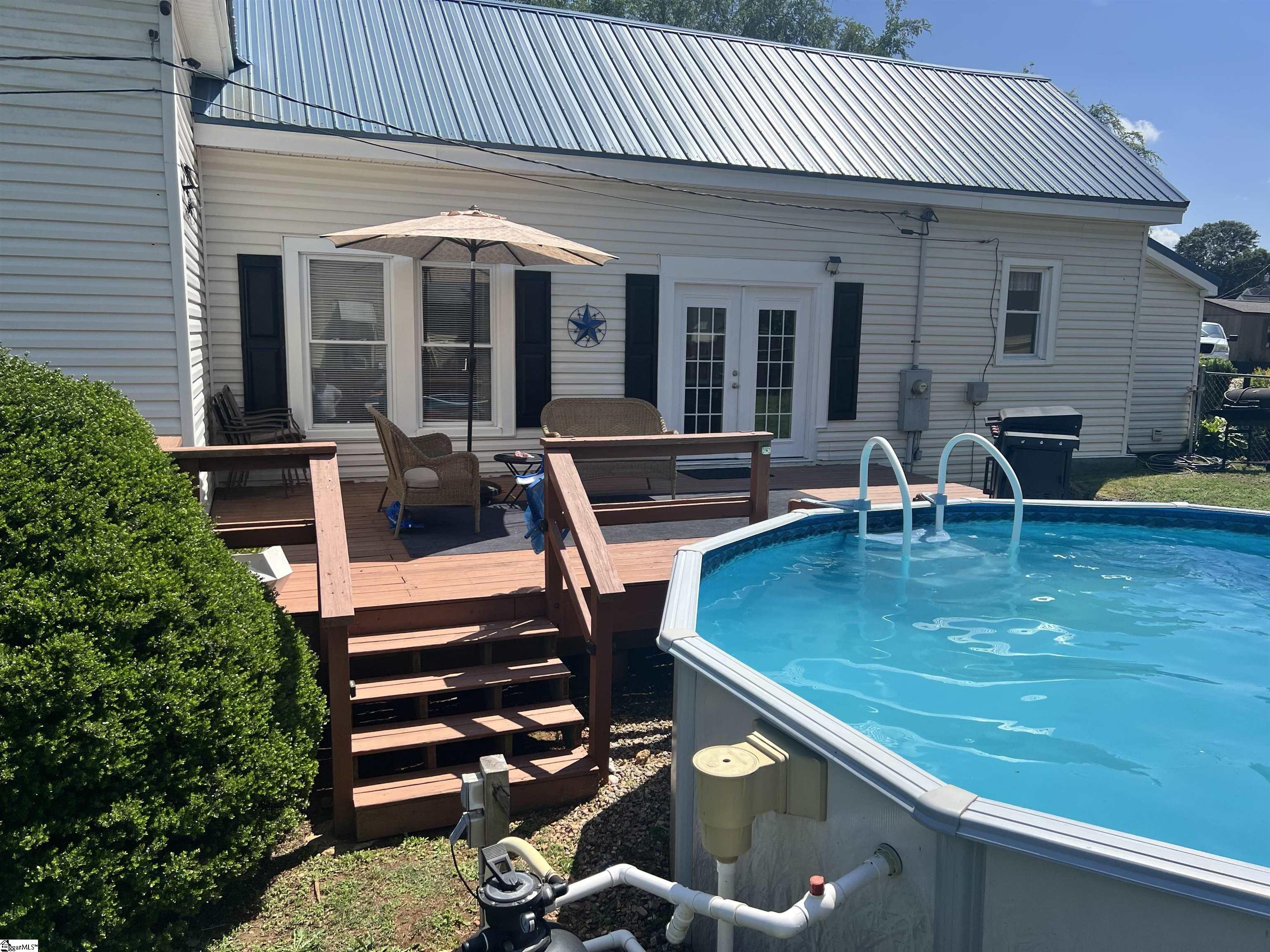 4 Courtney Street Pelzer, SC 29669