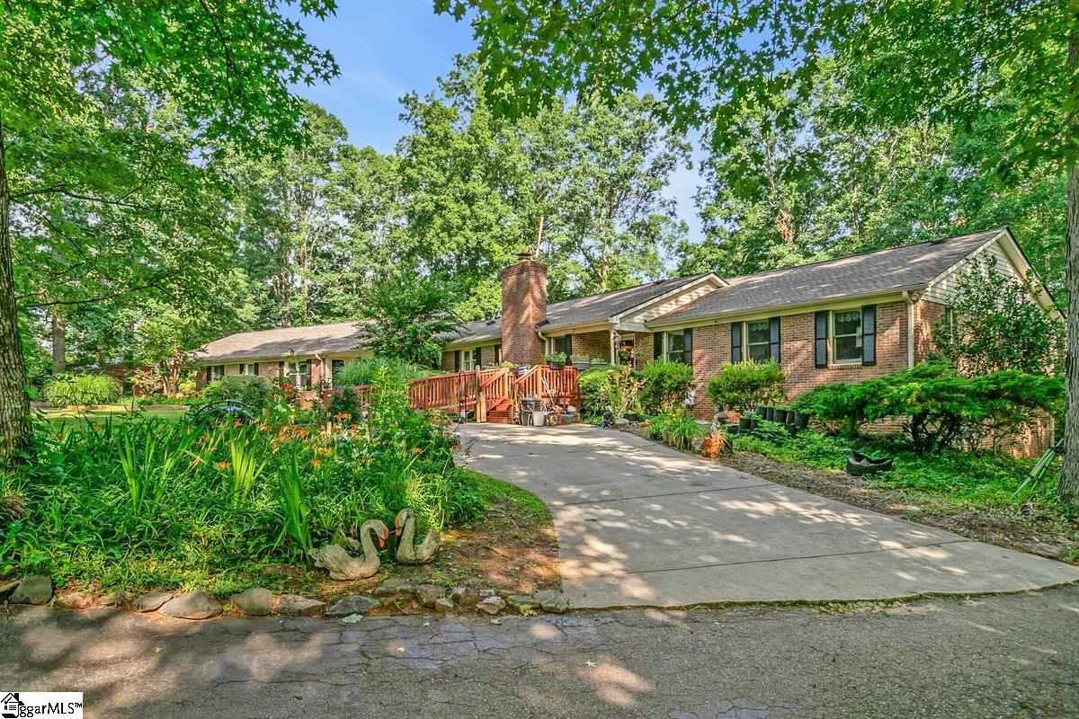 1733 Tigerville Road Travelers Rest, SC 29690