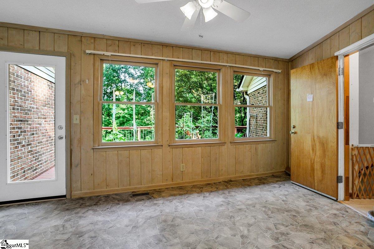 1733 Tigerville Road Travelers Rest, SC 29690