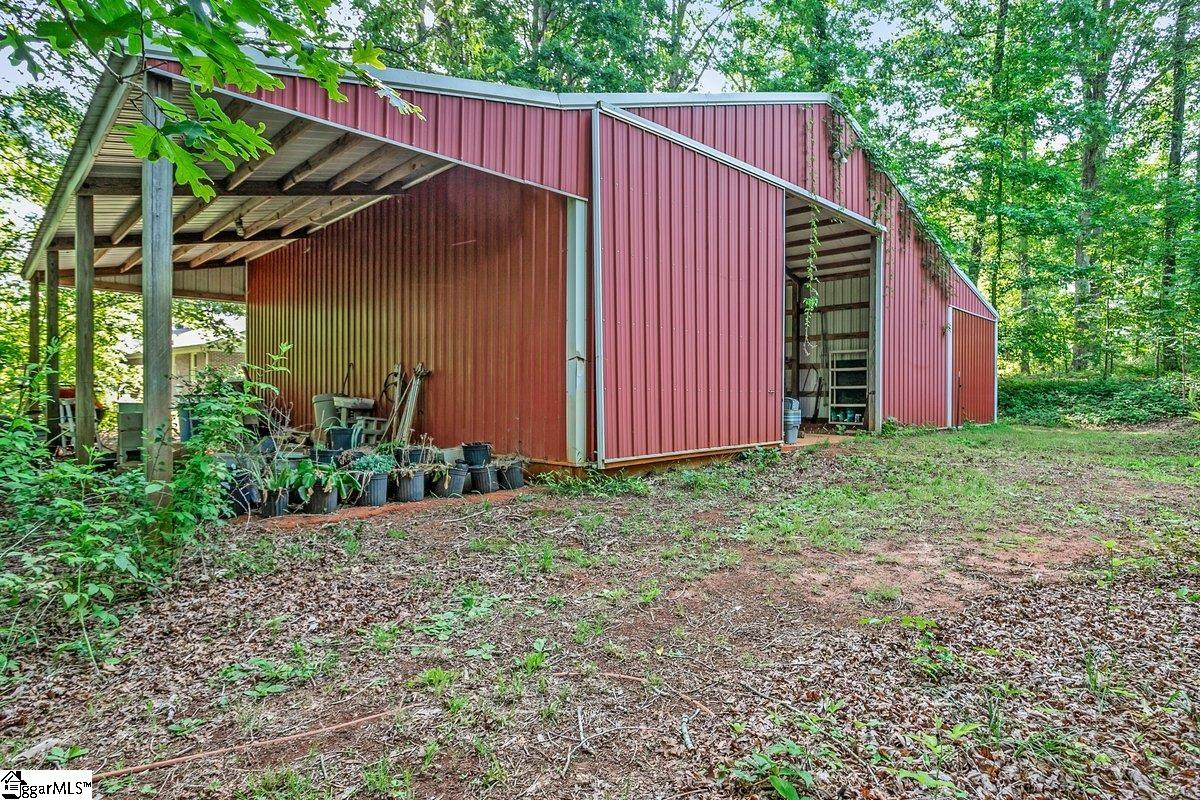 1733 Tigerville Road Travelers Rest, SC 29690