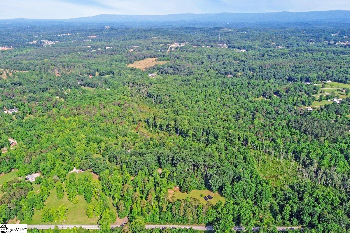 1733 Tigerville Road Travelers Rest, SC 29690