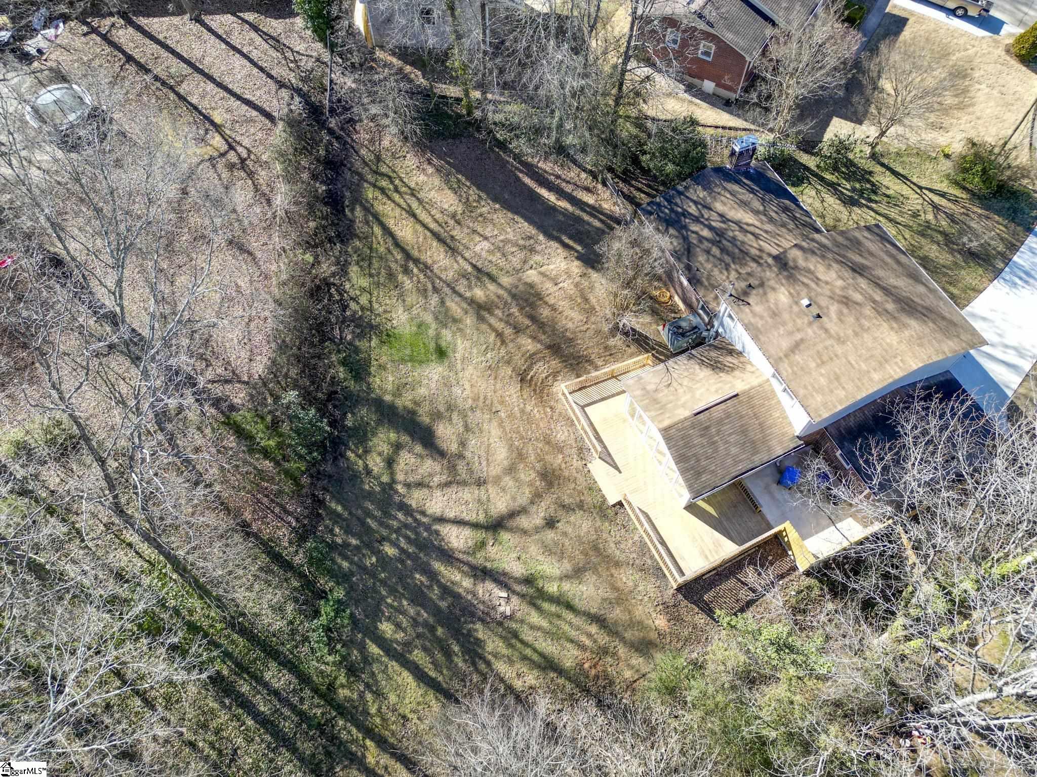 122 Woodcliff Court Simpsonville, SC 29681