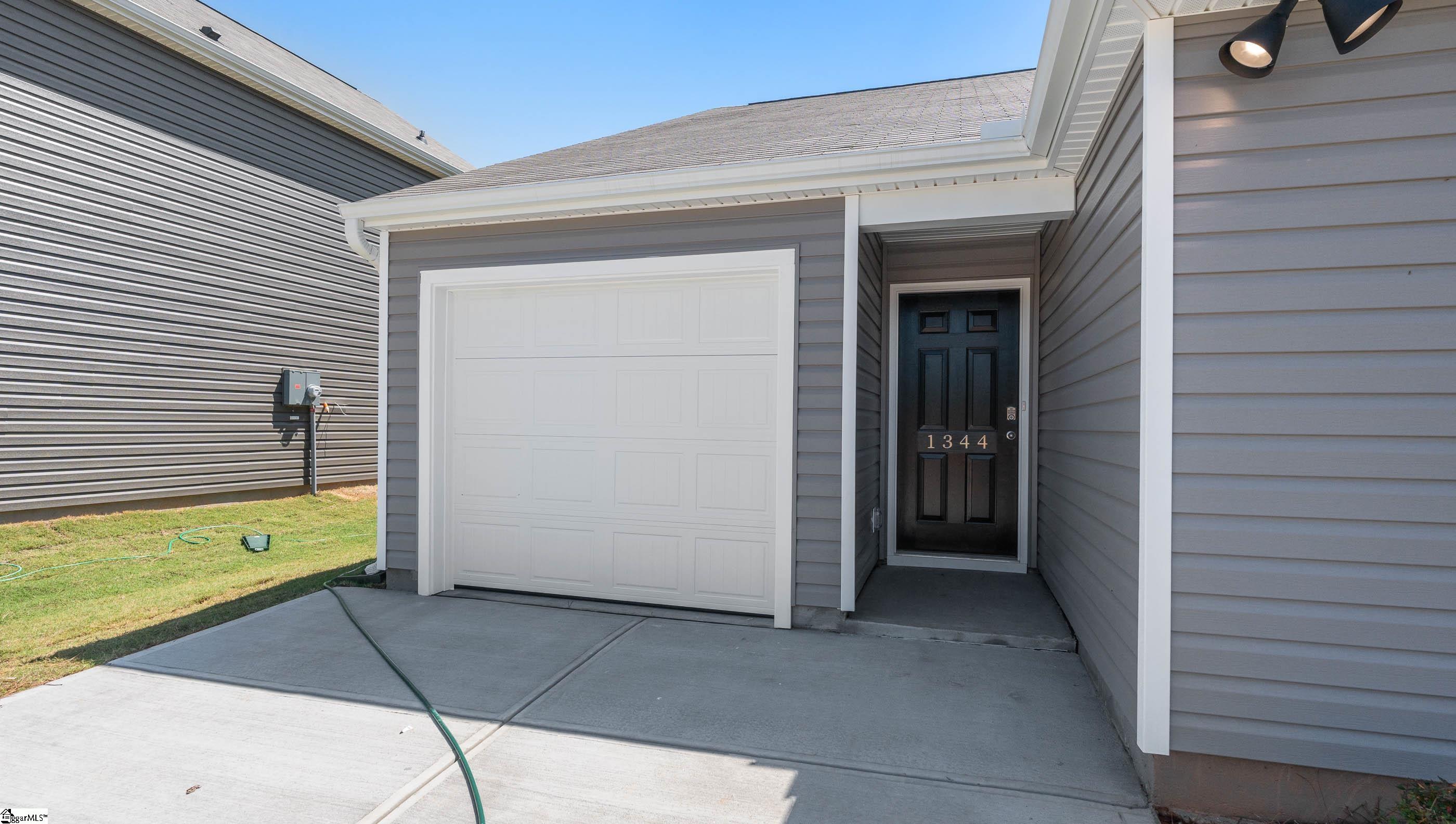 1344 Duffers Lane Roebuck, SC 29376