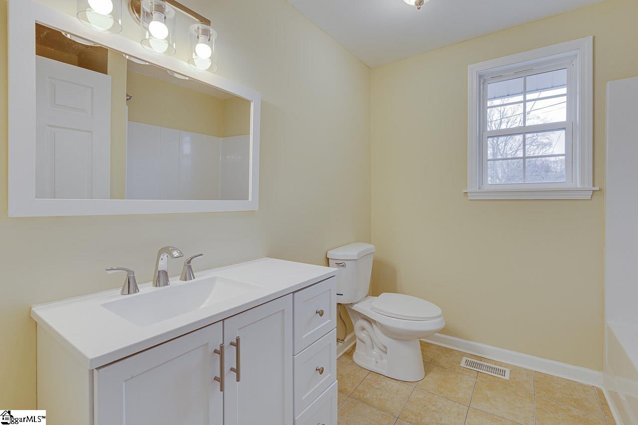 310 Powell Street Easley, SC 29640