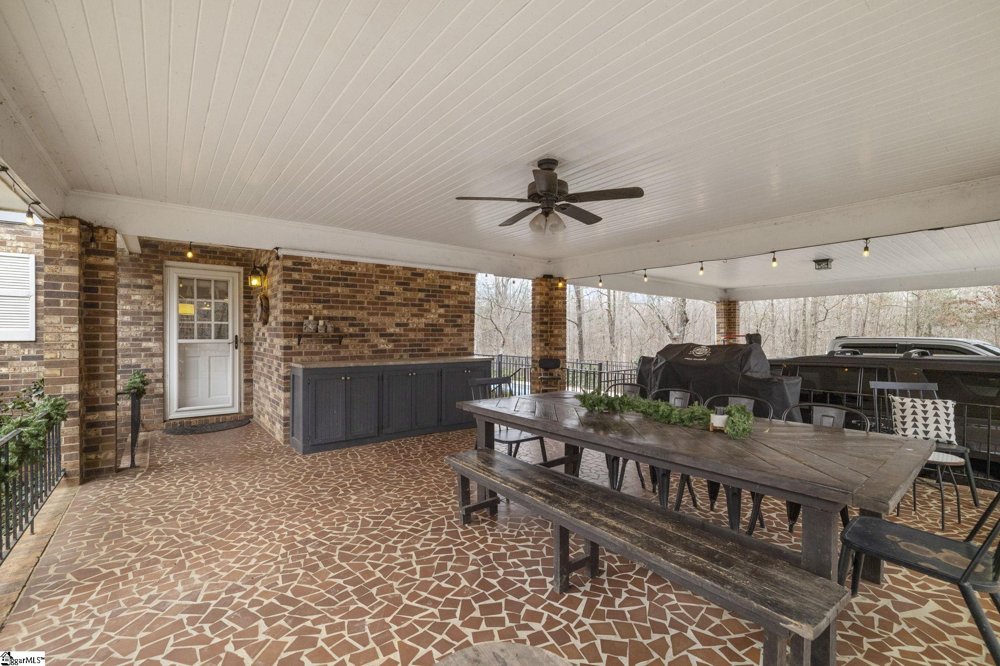 1155 Mitchell Lane Boiling Springs, SC 29316