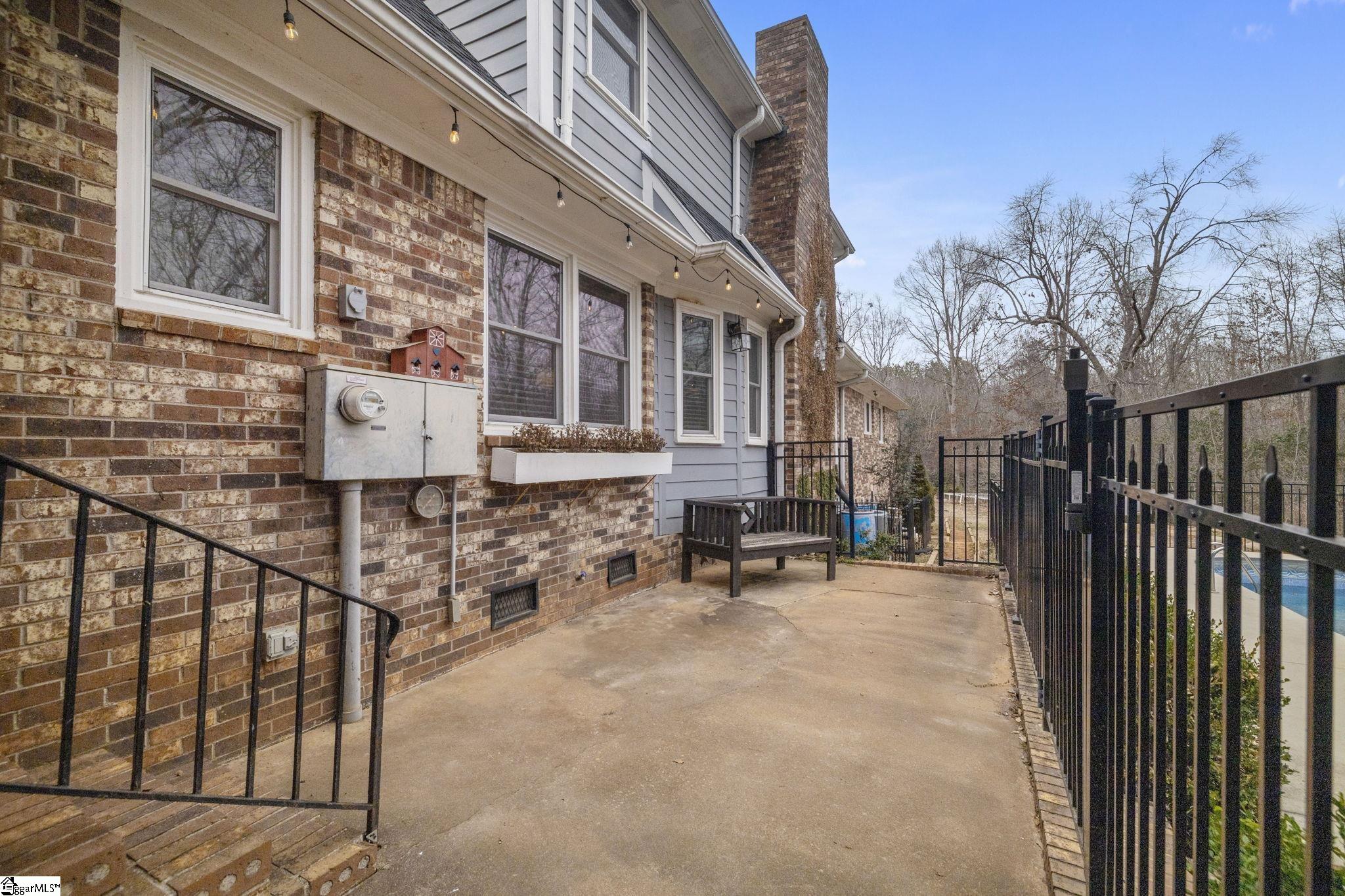 1155 Mitchell Lane Boiling Springs, SC 29316