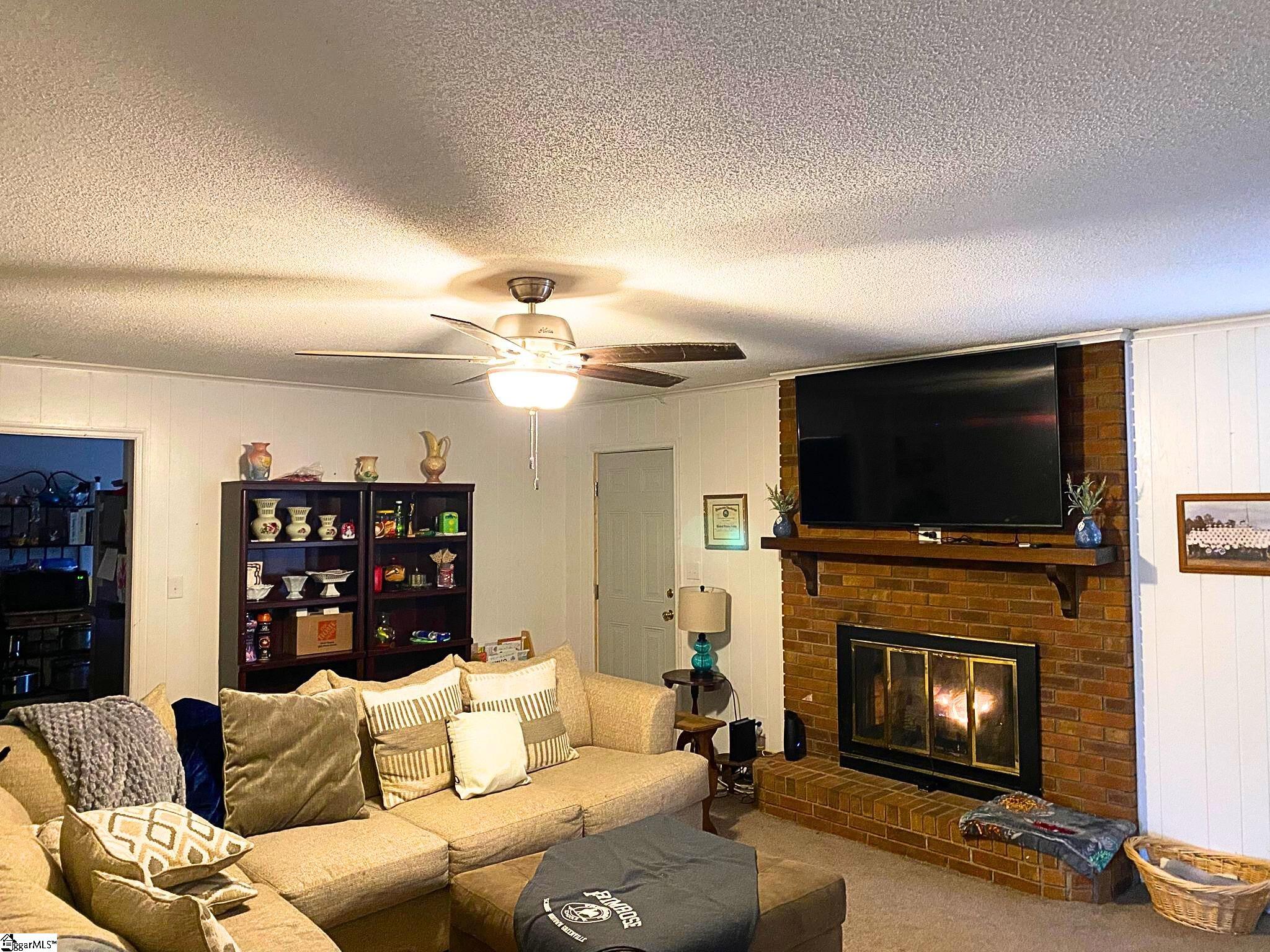 107 Mulberry Street Inman, SC 29349-9119